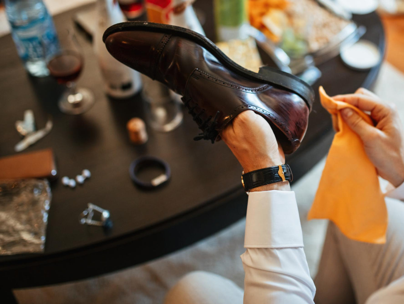 How to soften leather shoes