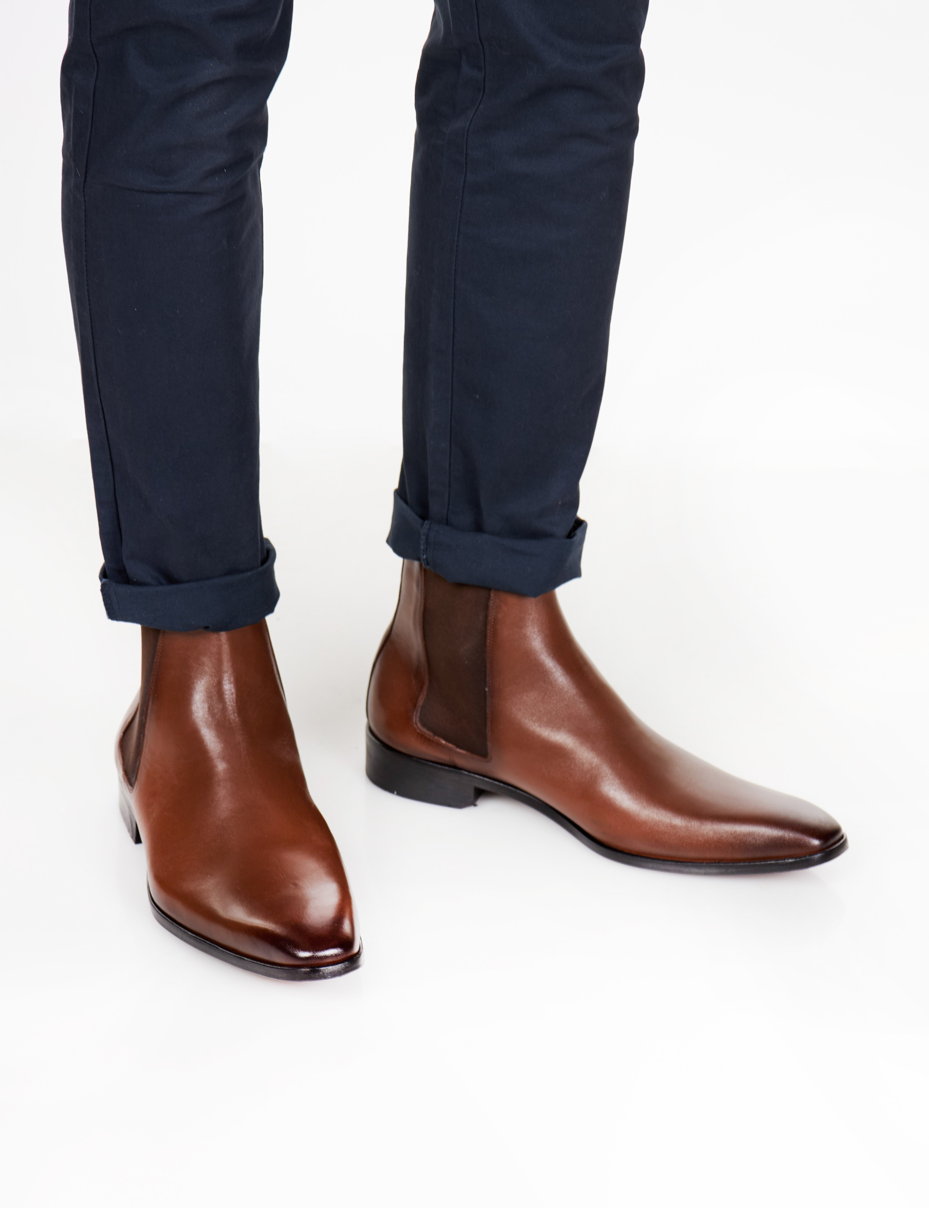TAN CALF LEATHER CHELSEA BOOTS