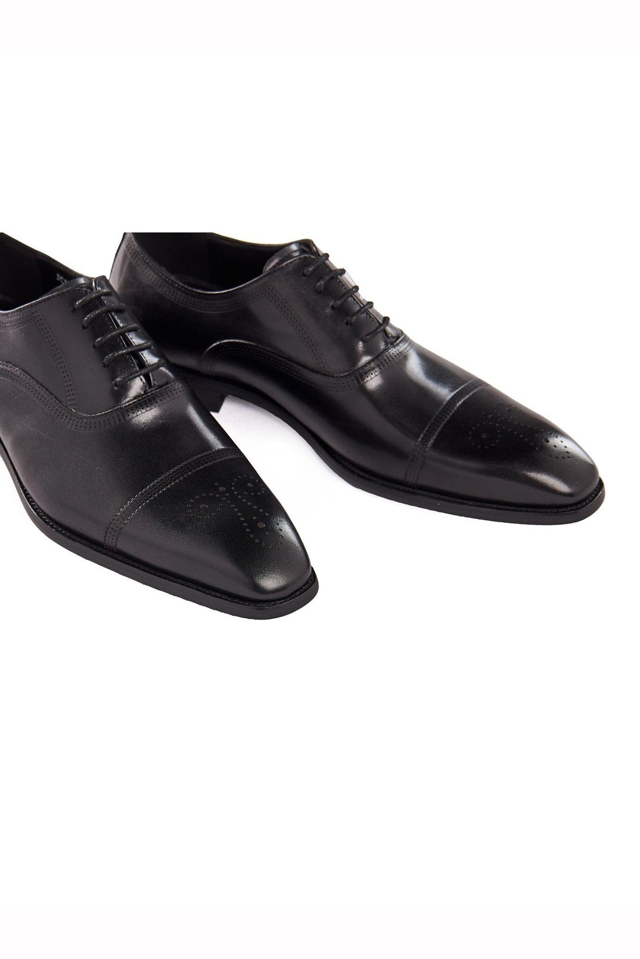 BLACK LEATHER OXFORD BROGUE SHOES