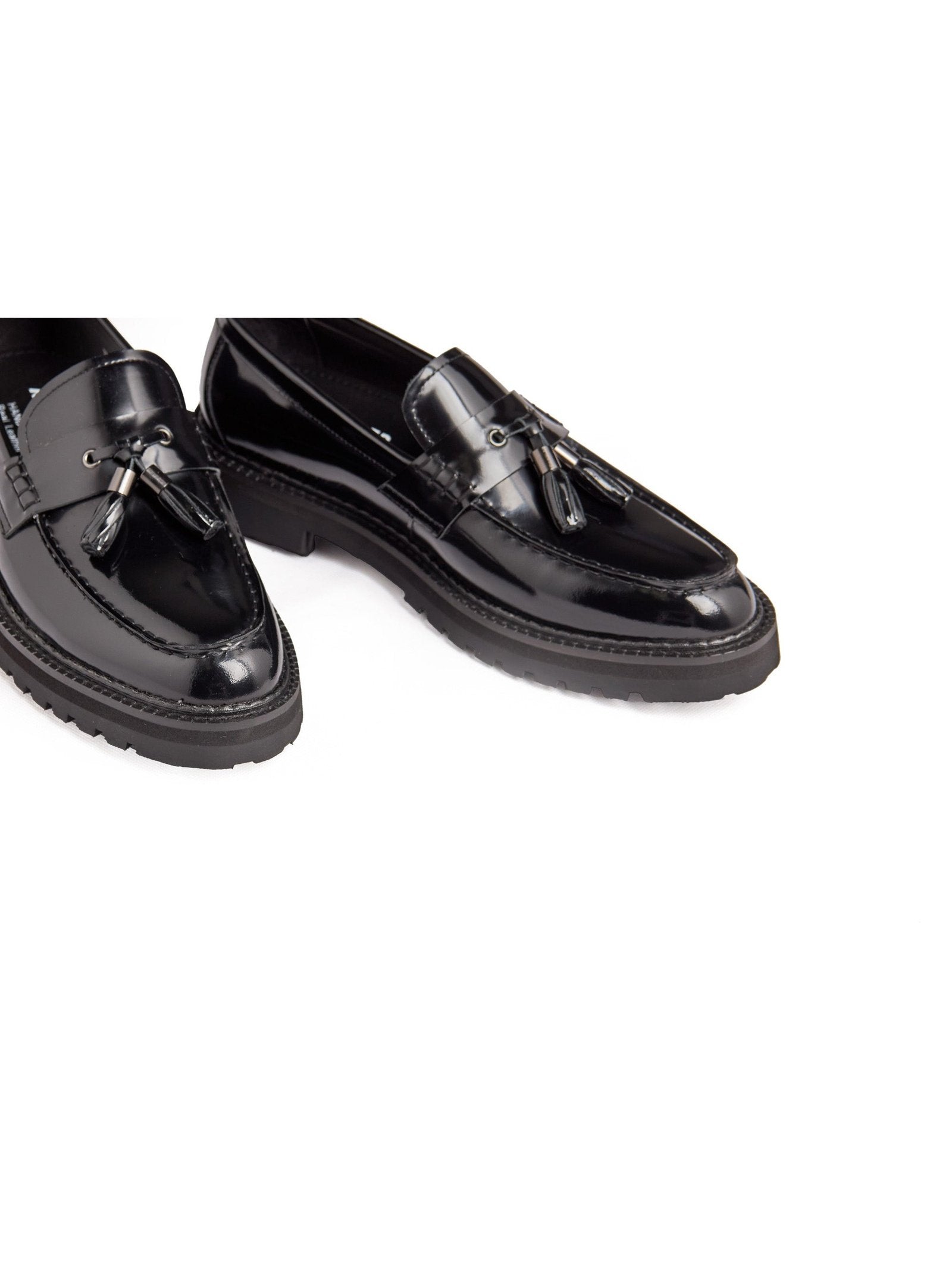 BLACK PATENT LEATHER TASSEL LOAFERS