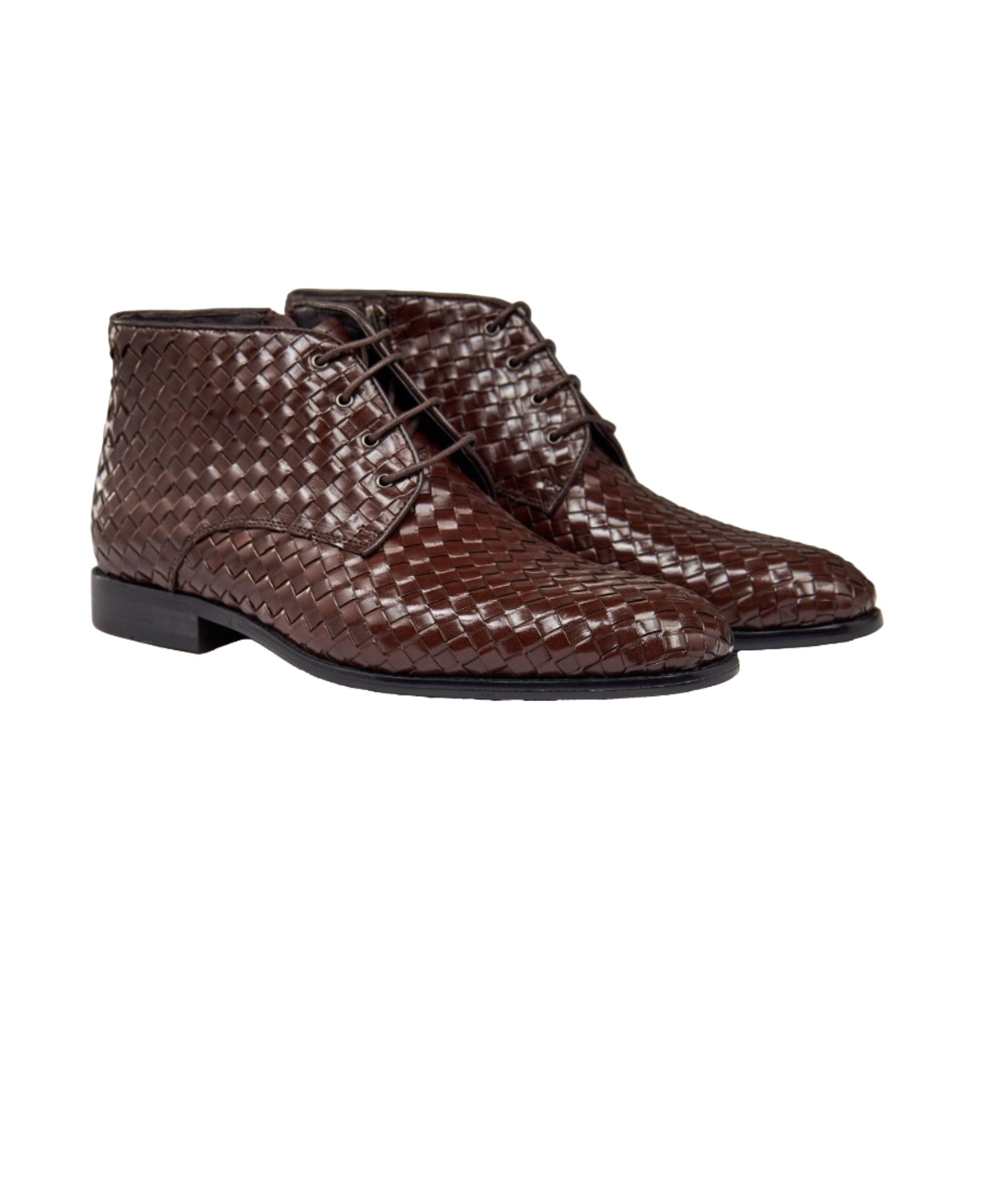 BROWN WOVEN LEATHER CHUKKA BOOTS