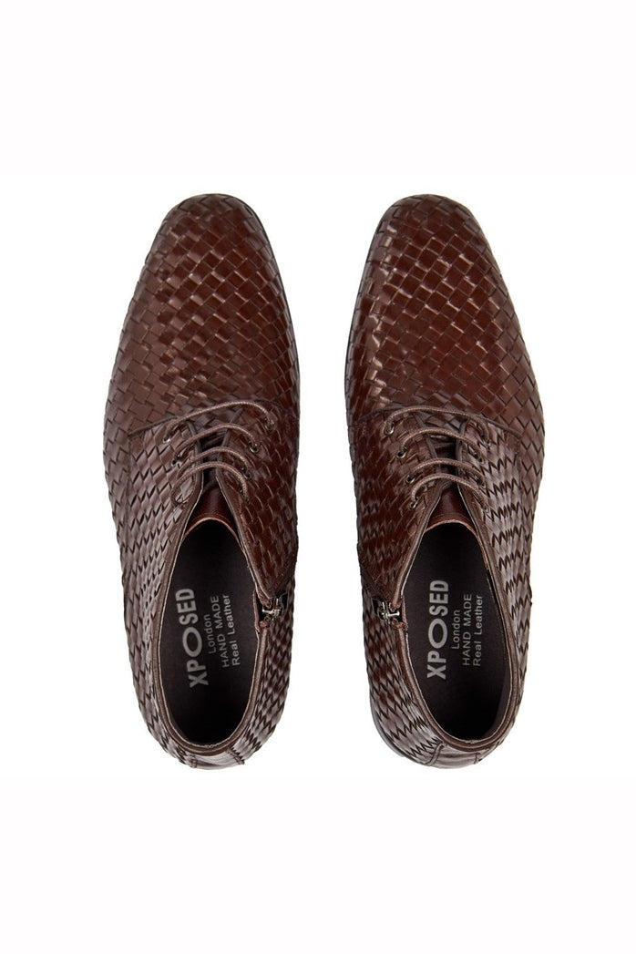 BROWN WOVEN LEATHER CHUKKA BOOTS XPOSED London