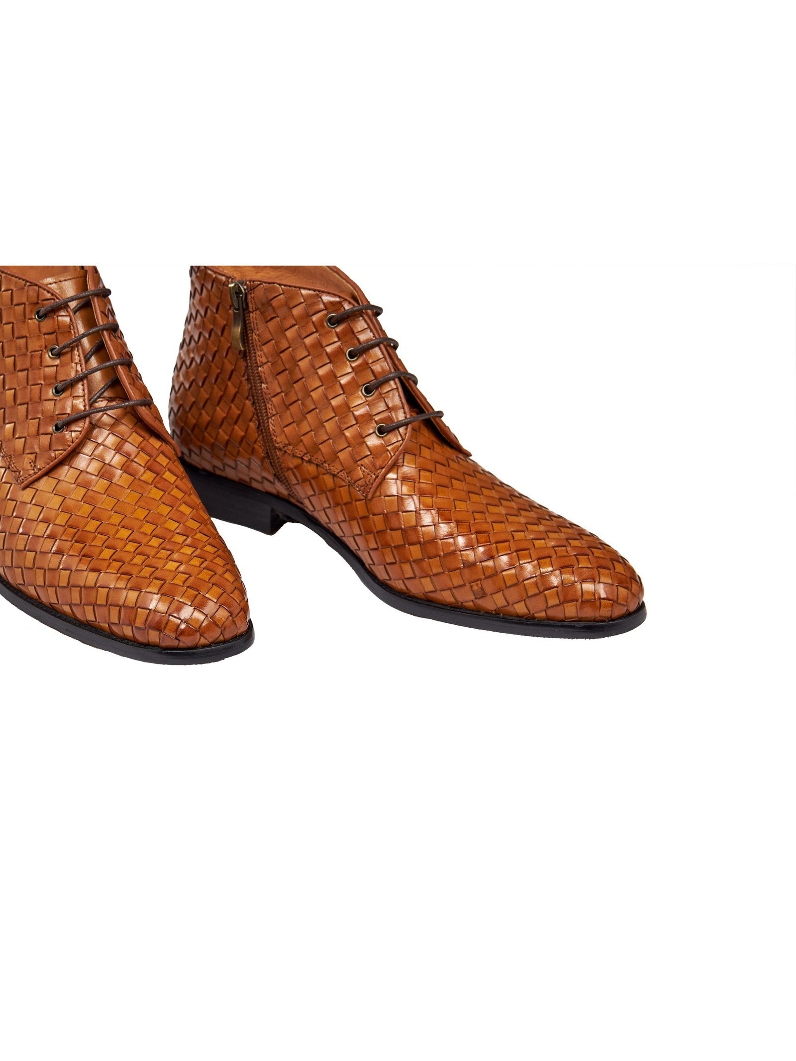 TAN WOVEN LEATHER CHUKKA BOOTS