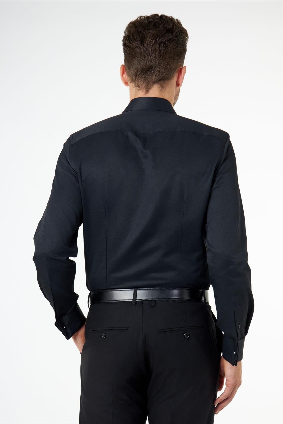 CLASSIC BLACK DOUBLE CUFF SHIRT