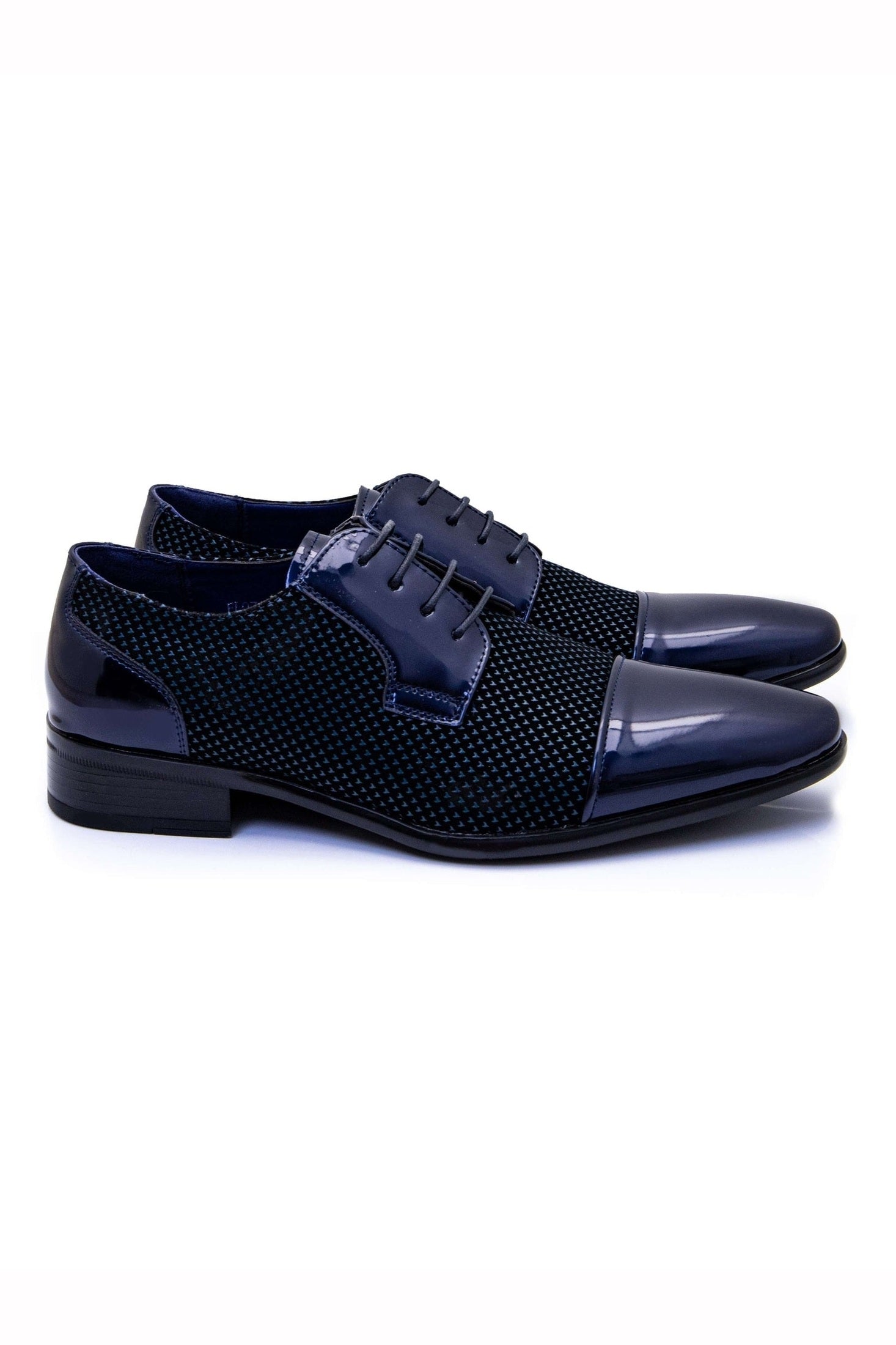 TWO TONE PATENT LEATHER LACE UP SHOES