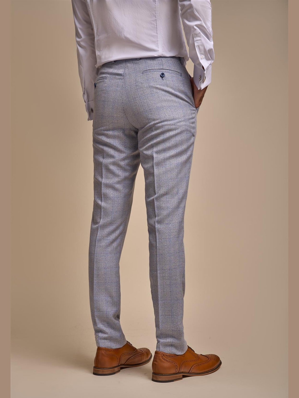 MENS CARIDI SKY BLUE TAILORED FIT THREE PIECE SUIT CAVANI