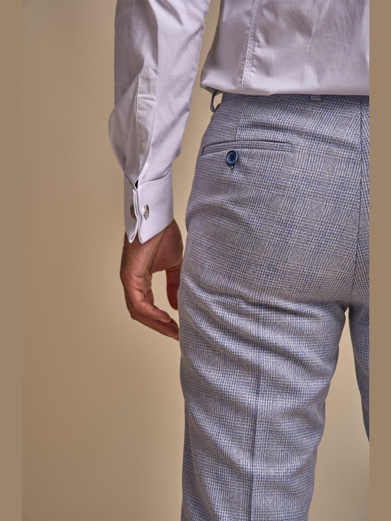 MENS CARIDI SKY BLUE TAILORED FIT THREE PIECE SUIT CAVANI