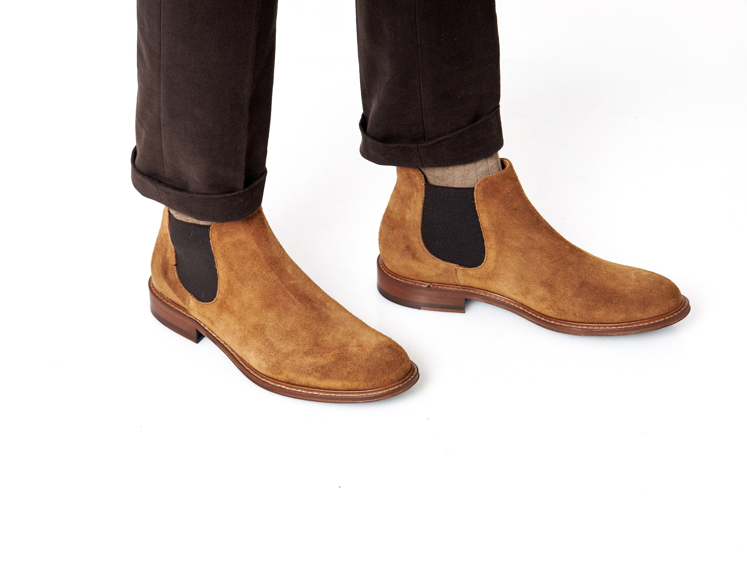 TAN ITALIAN SUEDE CHELSEA BOOTS