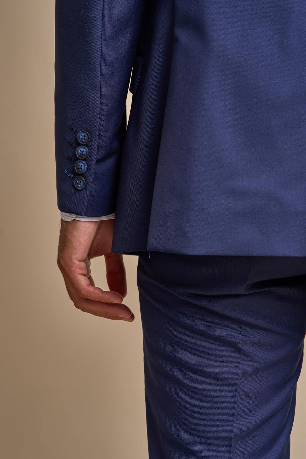 CAVANI – JEFFERSON NAVY MEN’S BLAZER CAVANI