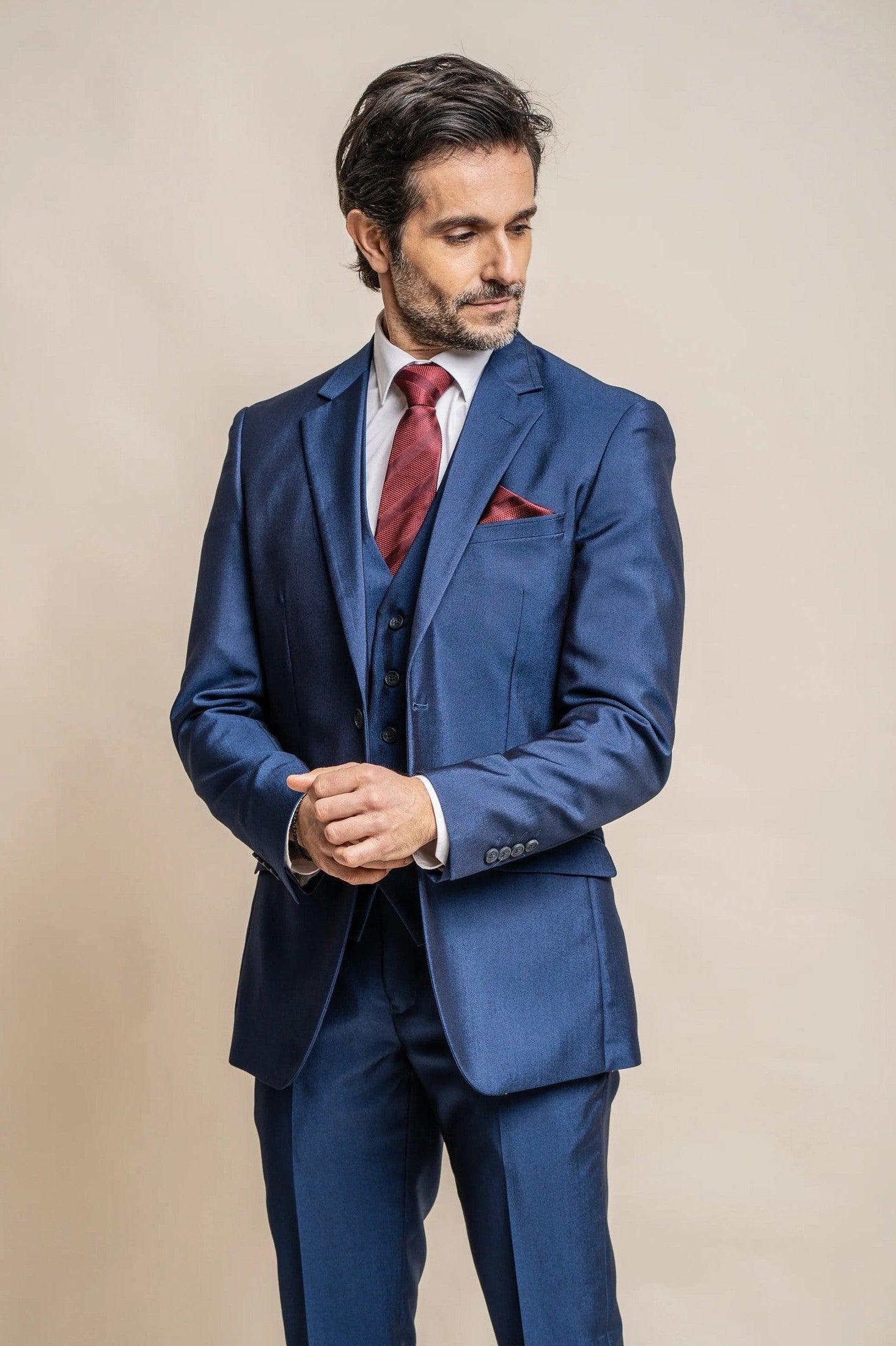 MENS FORD NAVY REGULAR THREE PIECE SUIT CAVANI