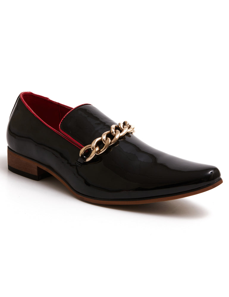 BLACK PATENT LOAFERS WITH GOLD CHAIN