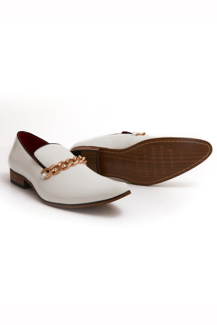 WHITE PATENT LOAFERS WITH GOLD CHAIN