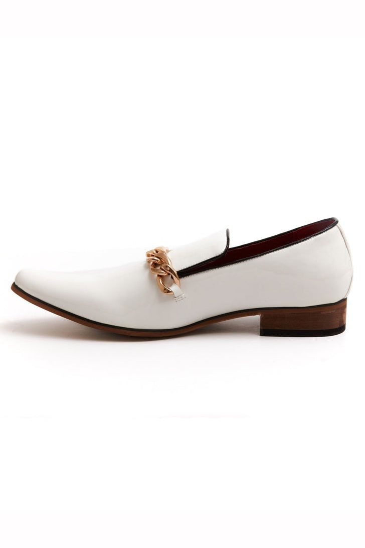 WHITE PATENT LOAFERS WITH GOLD CHAIN
