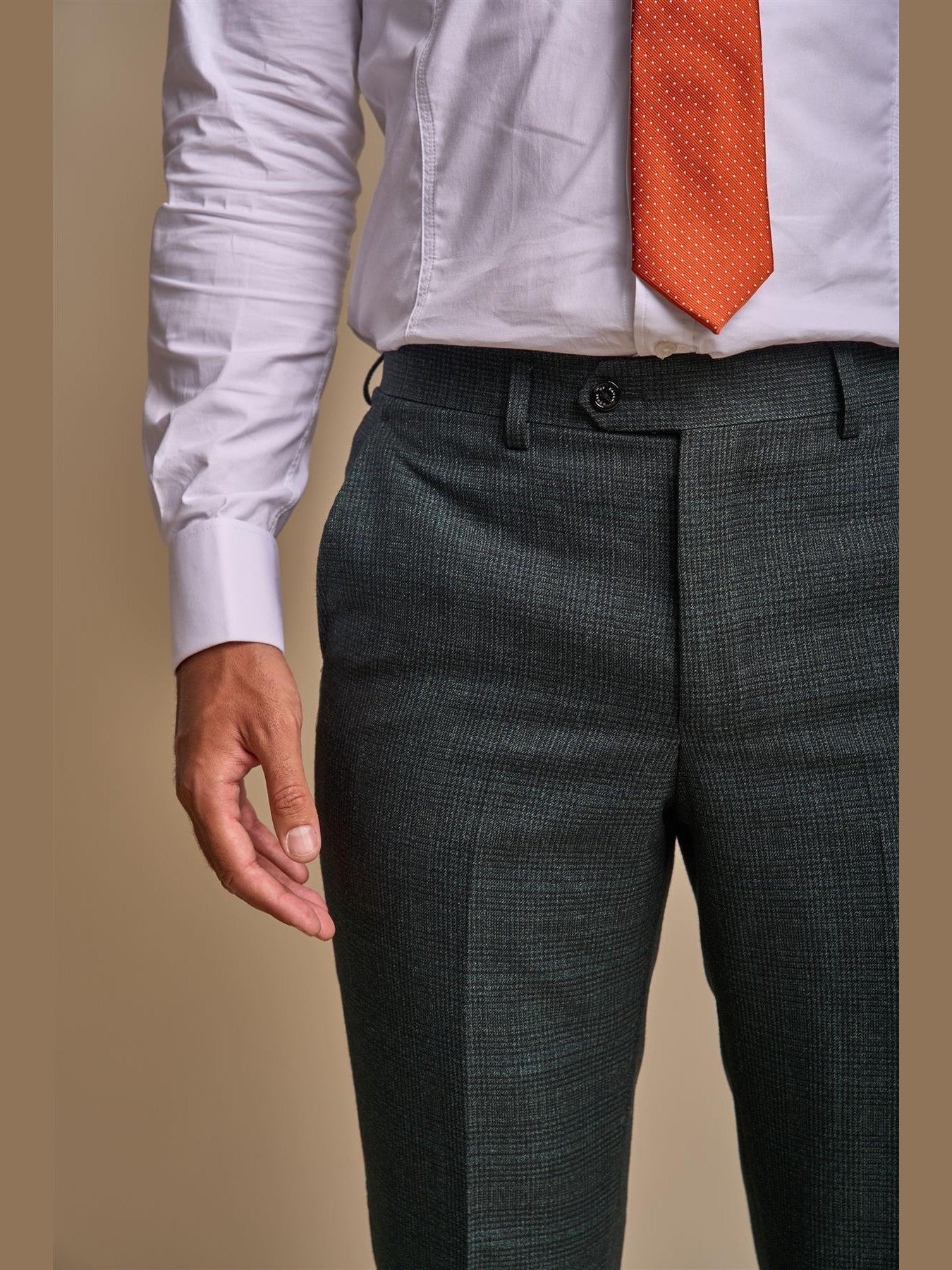 CARIDI - OLIVE 2 PIECE DOUBLE BREASTED SUIT BY CAVANI CAVANI