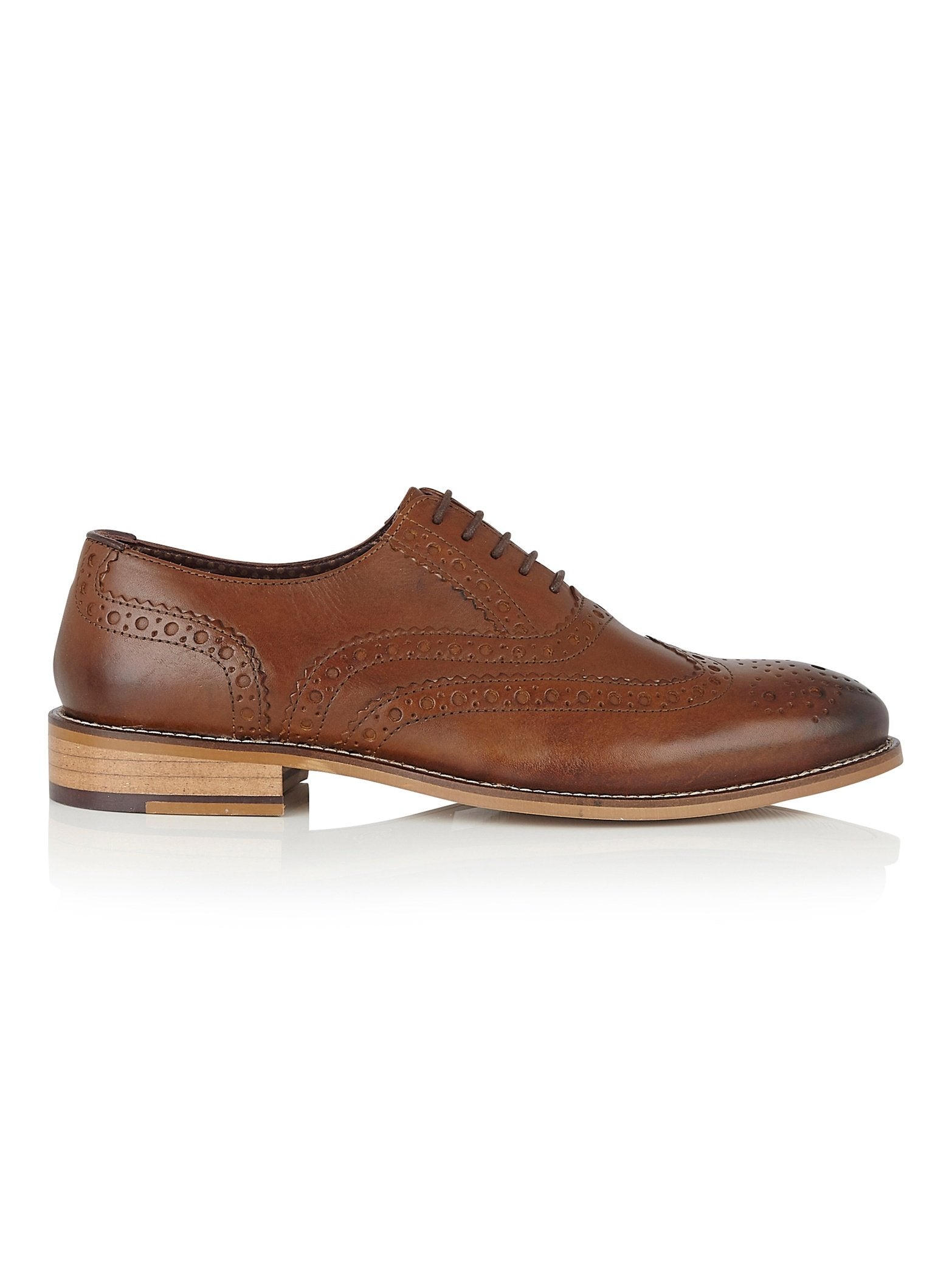 OXFORD BROGUES IN CHESTNUT
