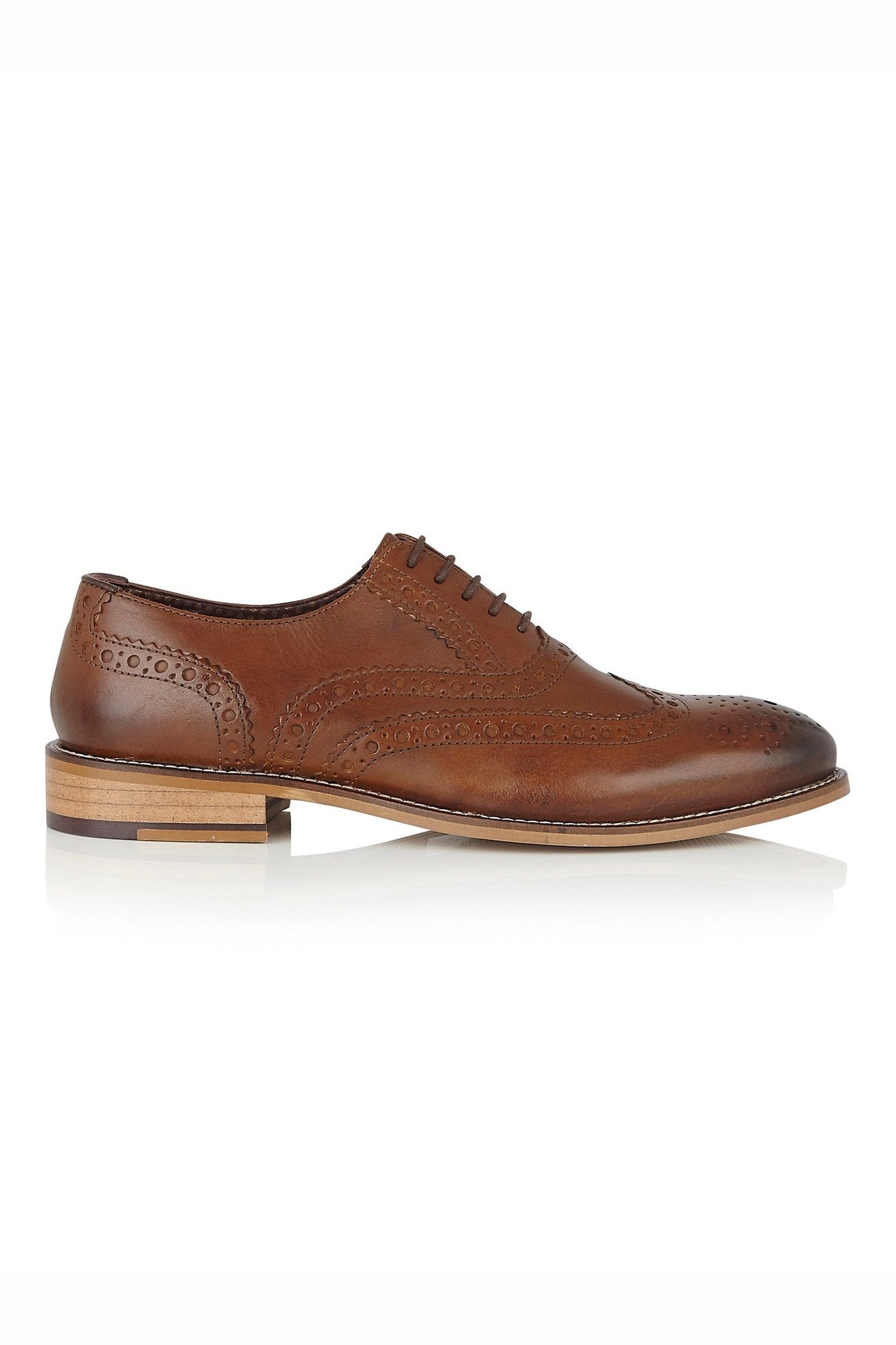 OXFORD BROGUES IN CHESTNUT