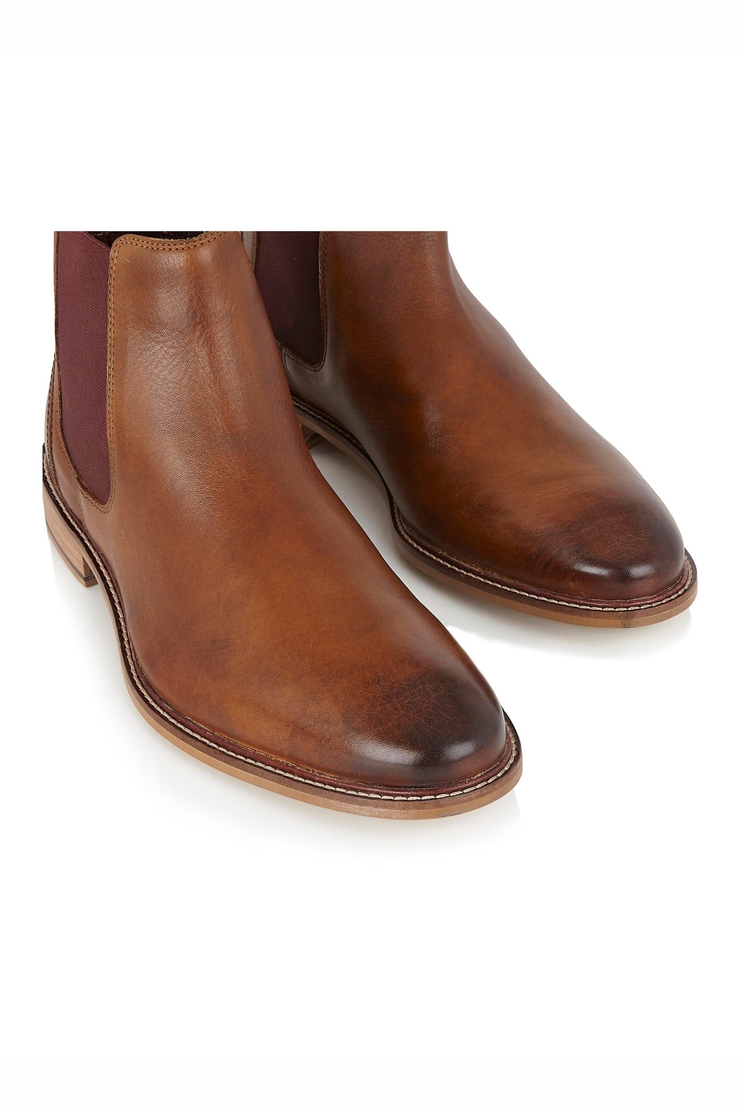 LEATHER CHELSEA BOOTS IN CHESTNUT