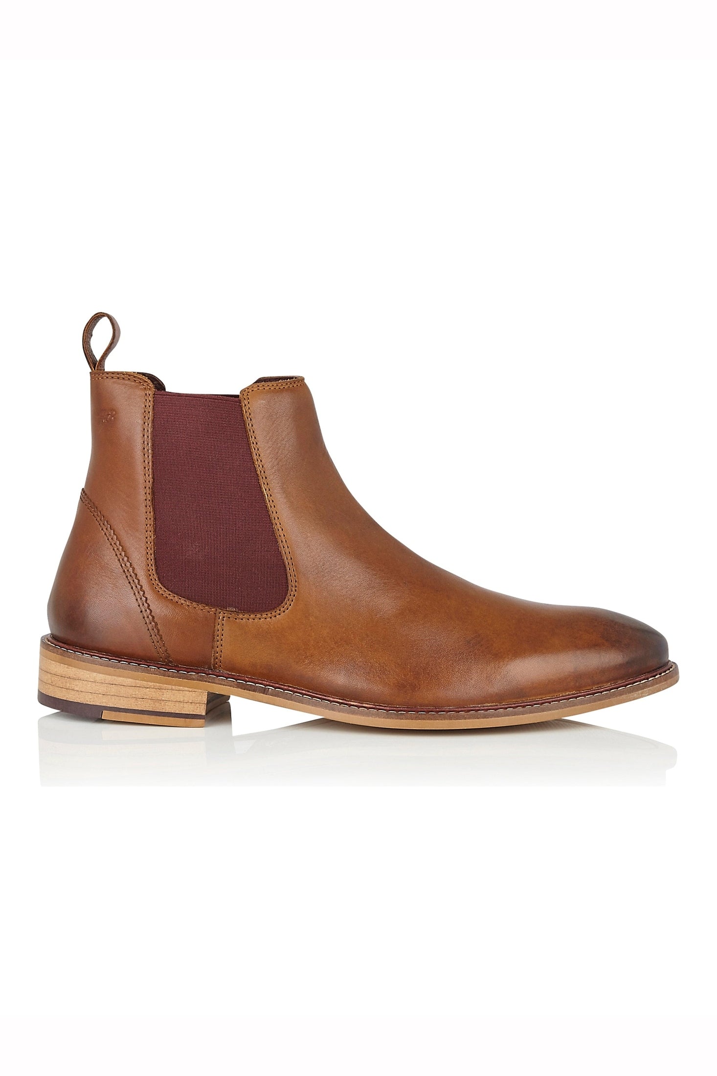 LEATHER CHELSEA BOOTS IN CHESTNUT