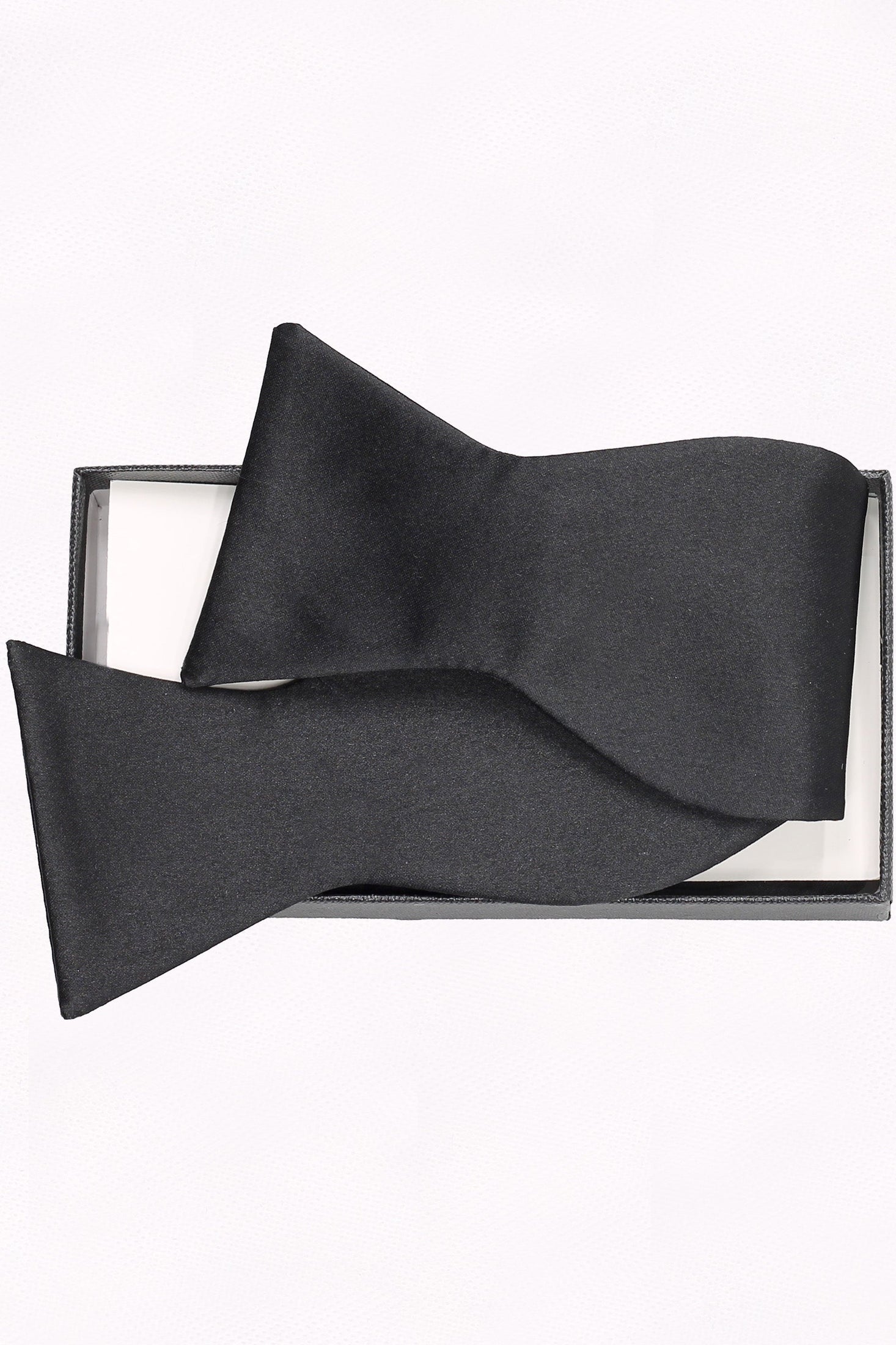 BLACK SELF - TIE BOW TIE SET