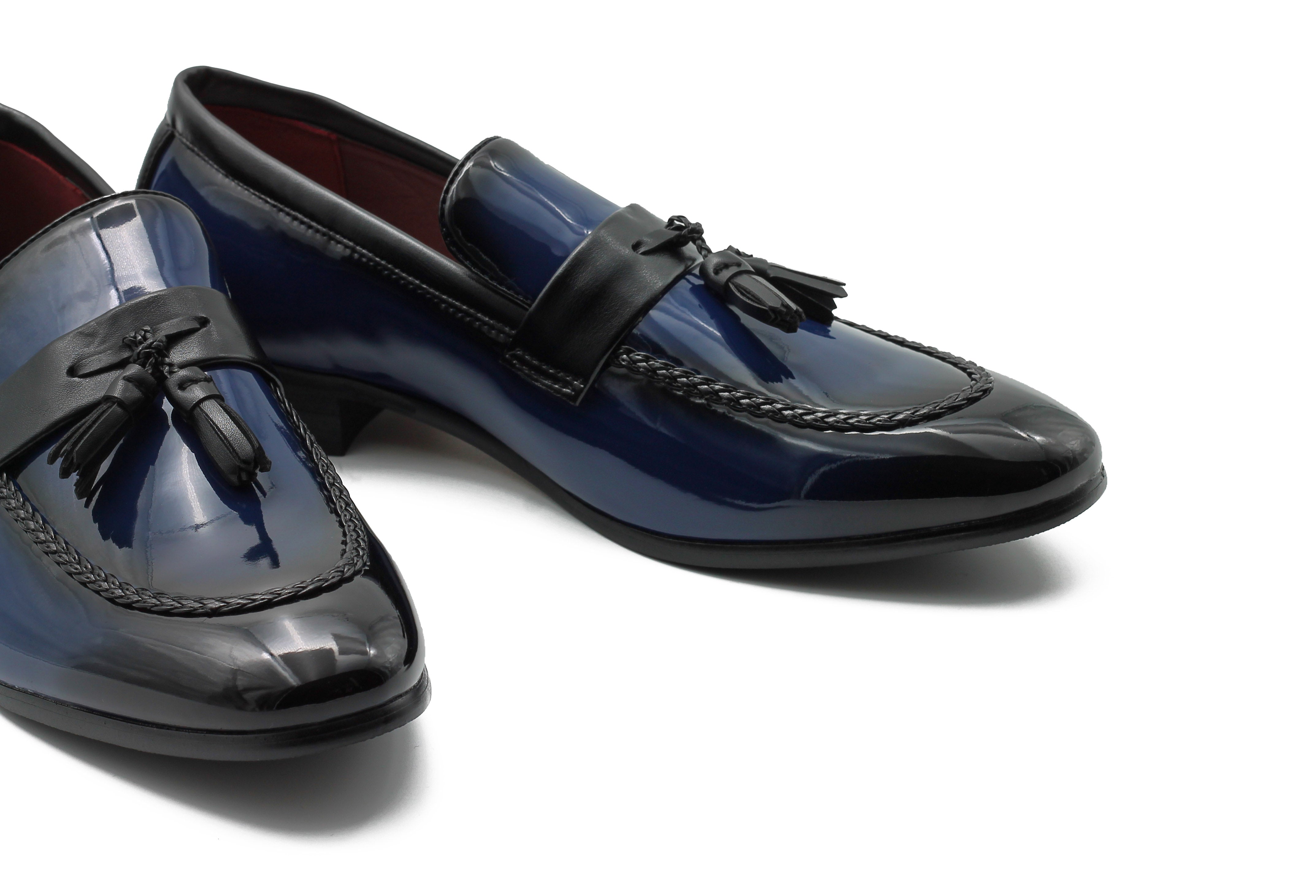 NAVY GLOSSY TASSEL LOAFERSB