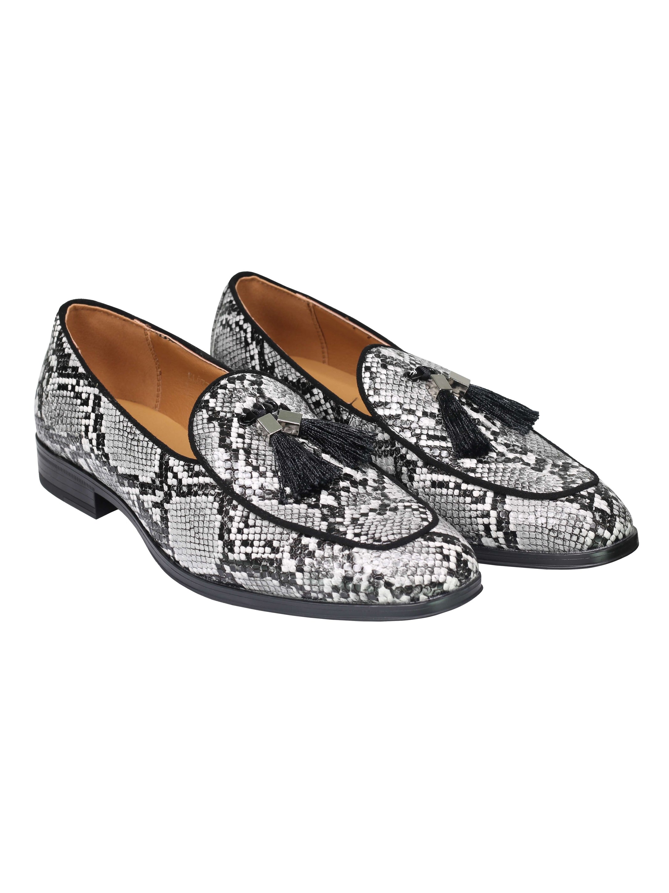 FAUX LEATHER SHINY TASSEL LOAFERS