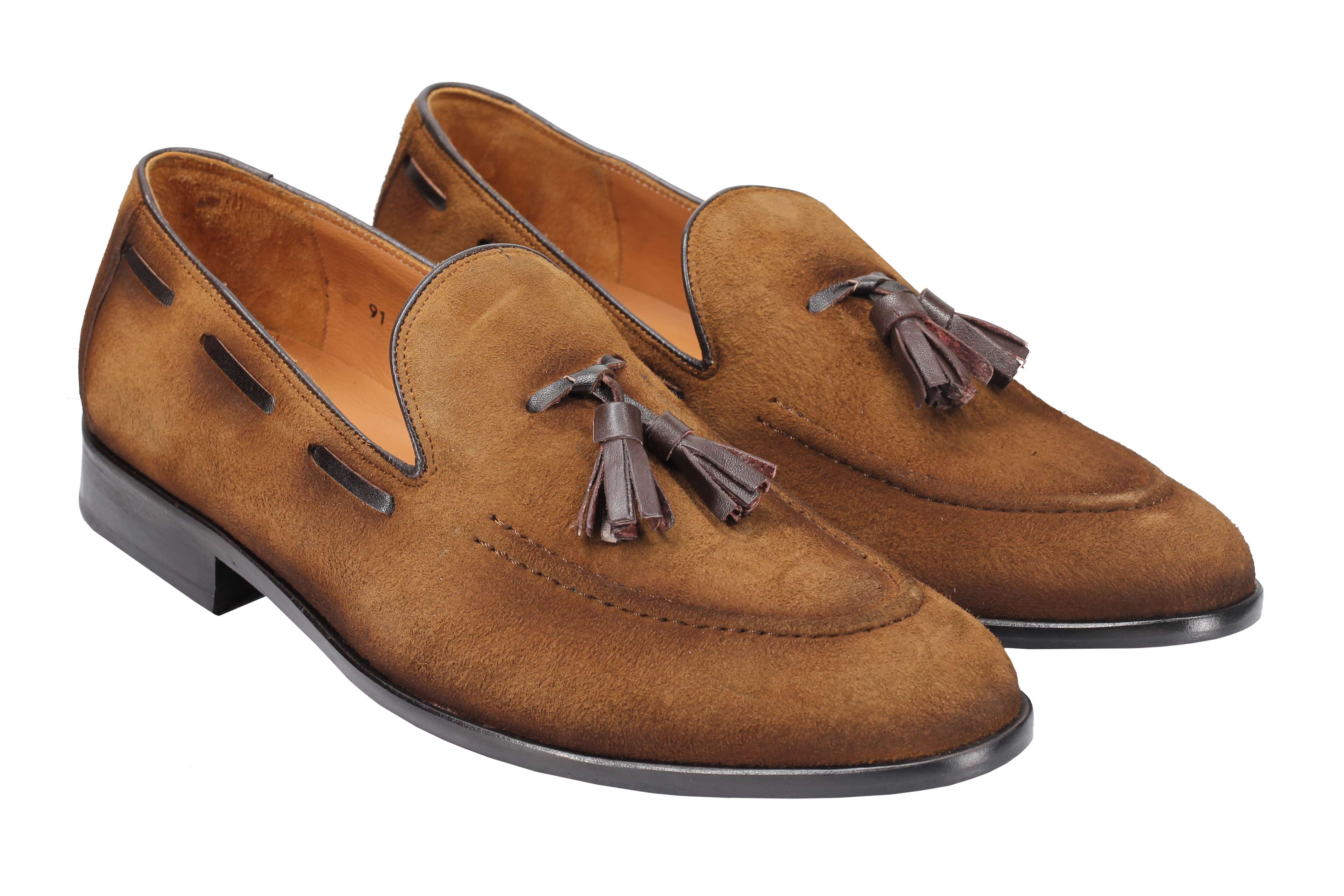 SUDED LEATHER TASSEL LOAFERS IN TAN