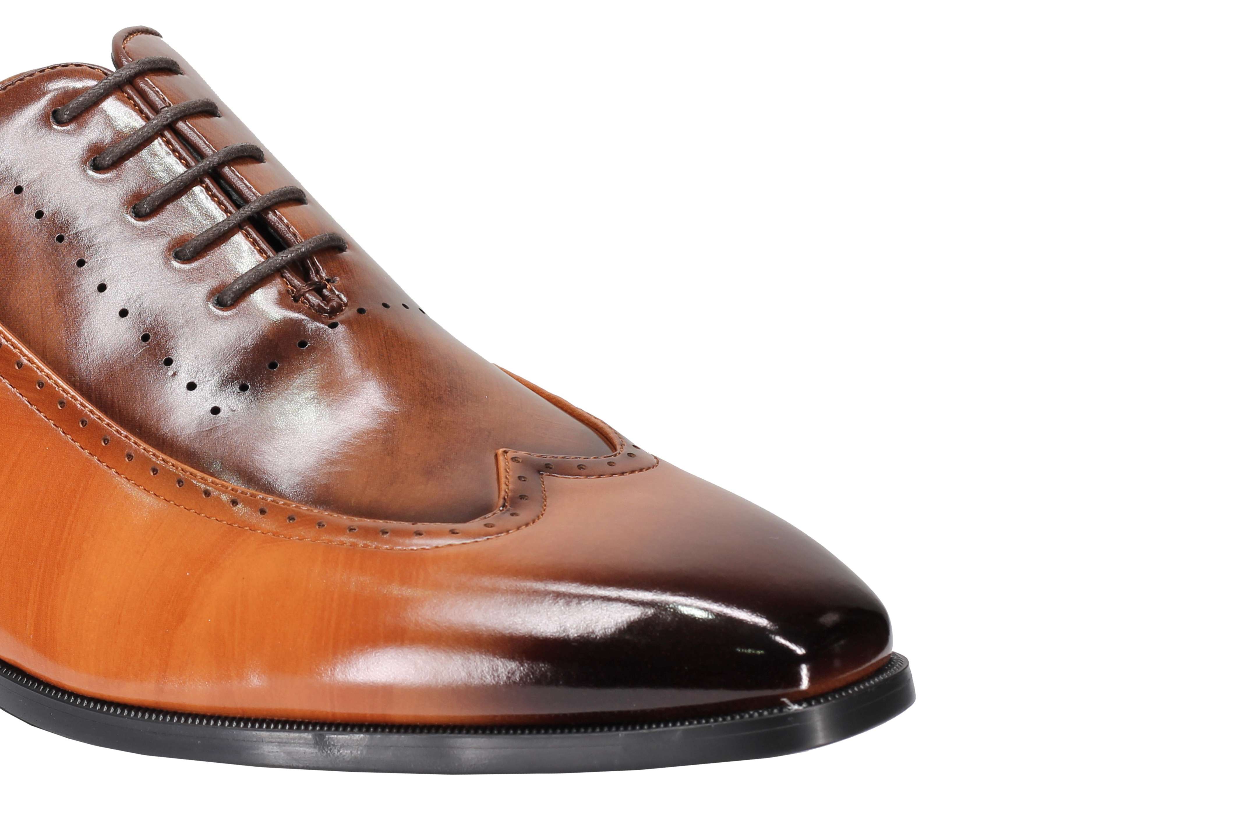 Mens Retro Brogue Shoes 2 Tone Colour Polished Faux Leather Dress Wingtip Oxford