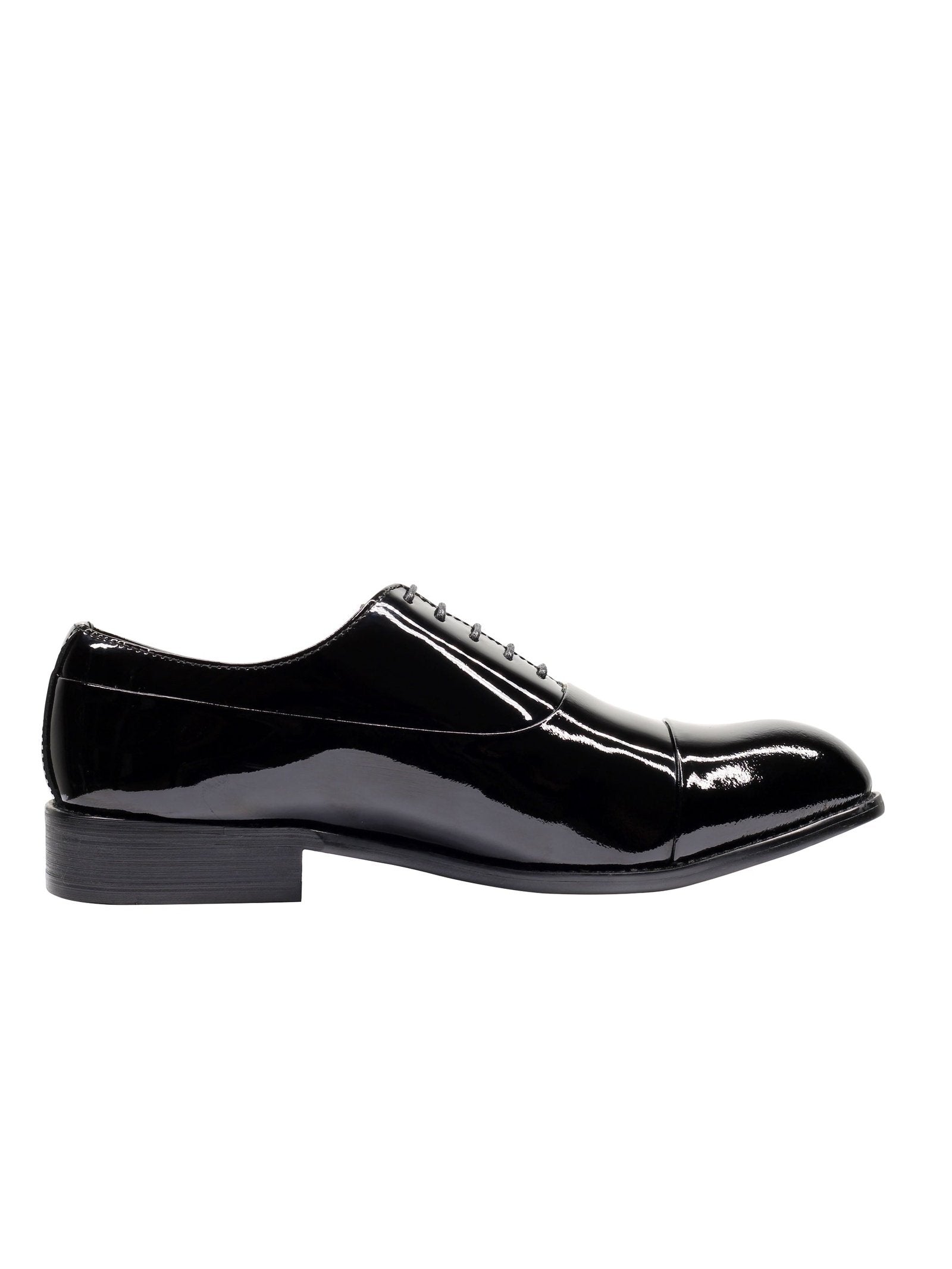 BLACK PATENT OXFORDS
