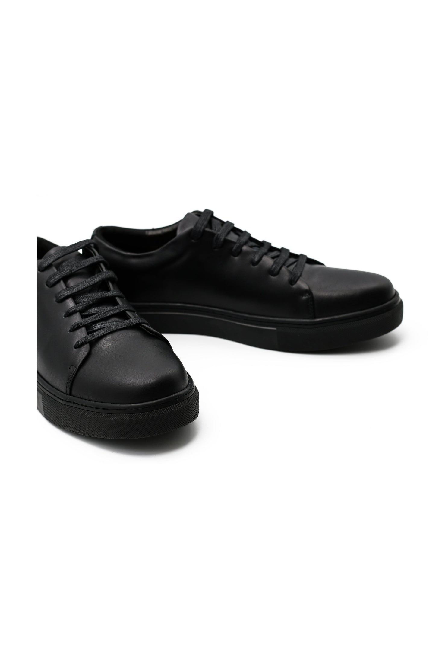 FULL BLACK REAL LEATHER TRAINERS