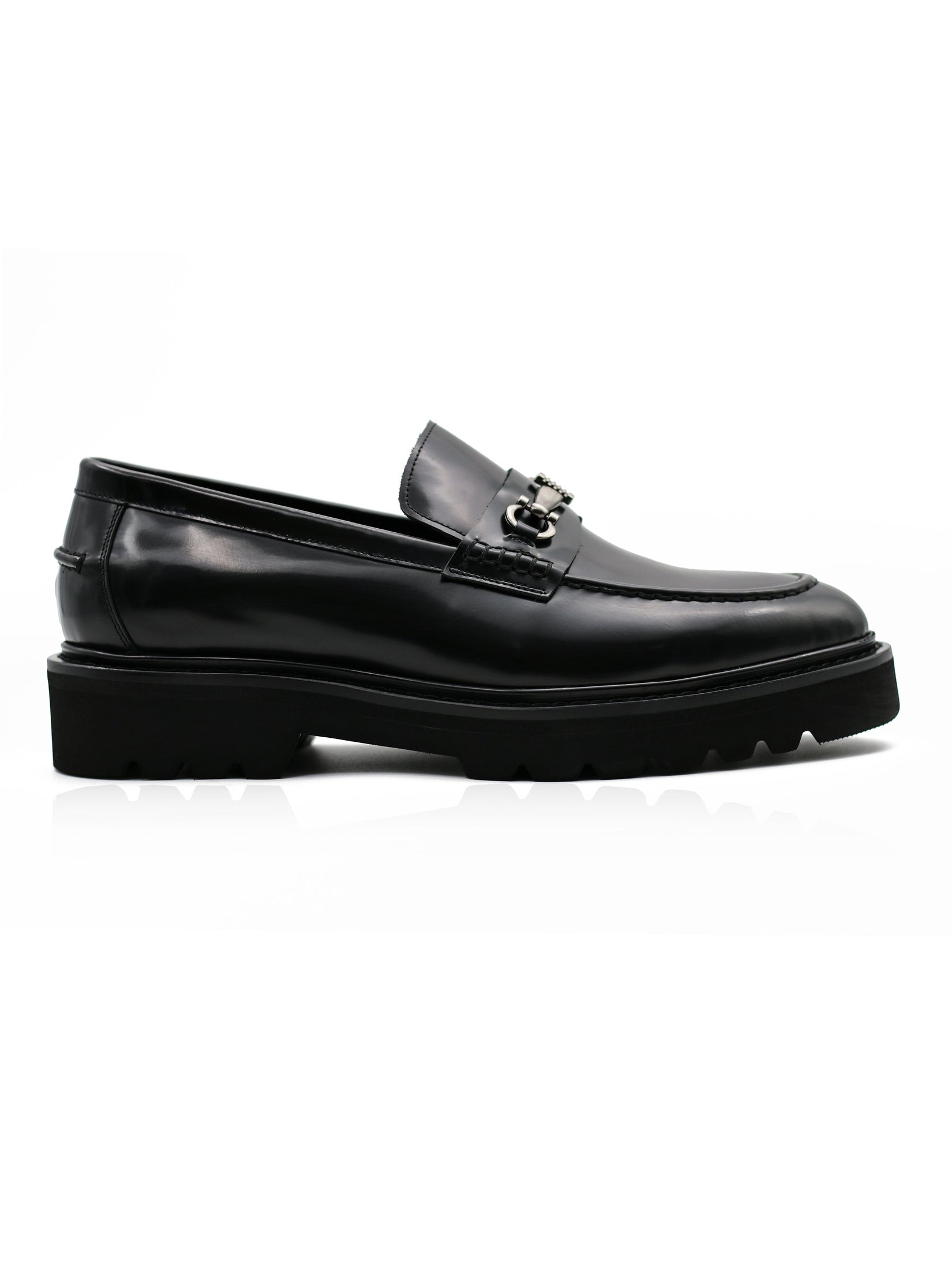 SNAFFLE BIT LUG SOLE BLACK POLISHED LEATHER LOAFERS