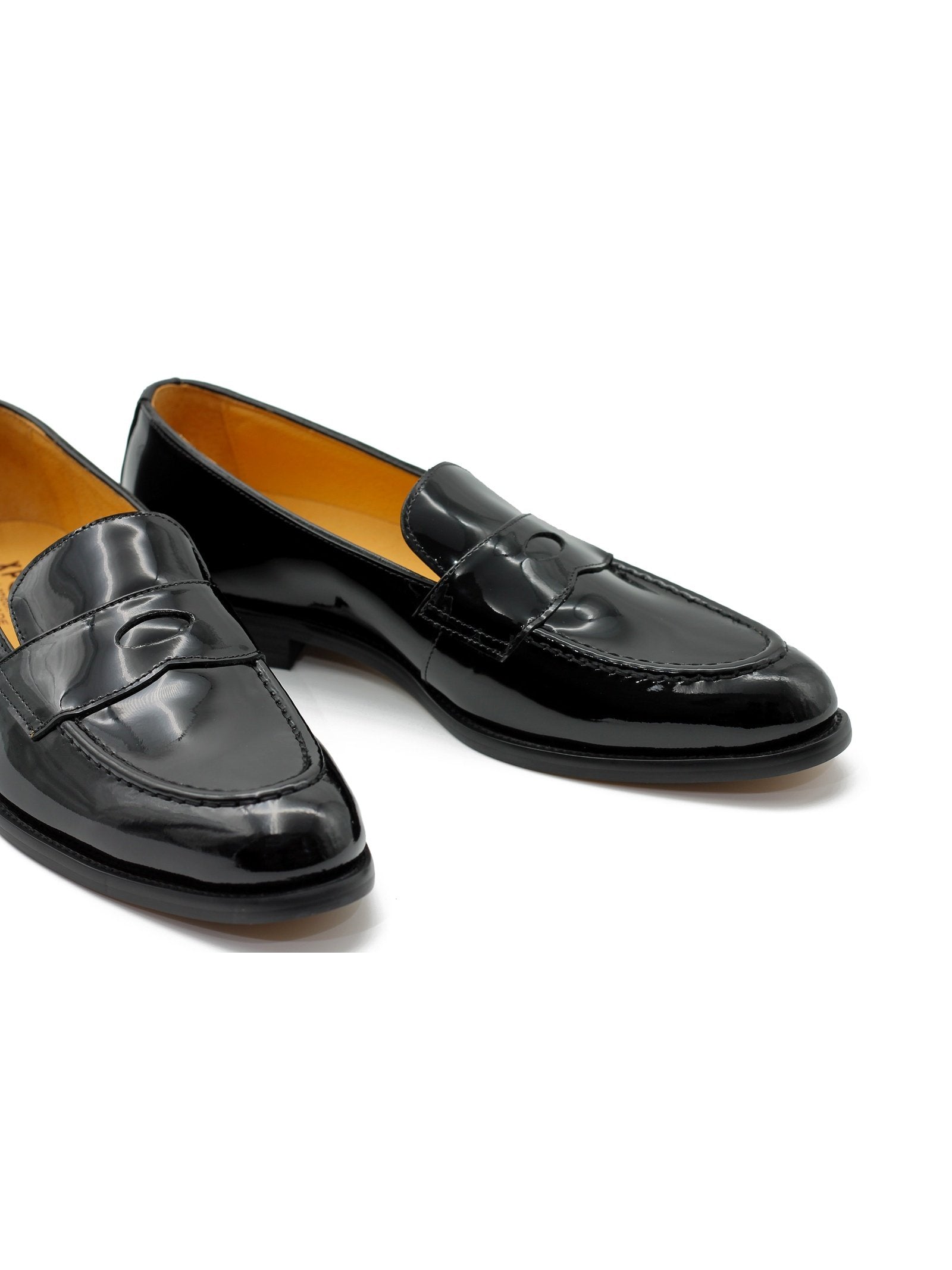 BLACK PATENT LEATHER PENNY LOAFER