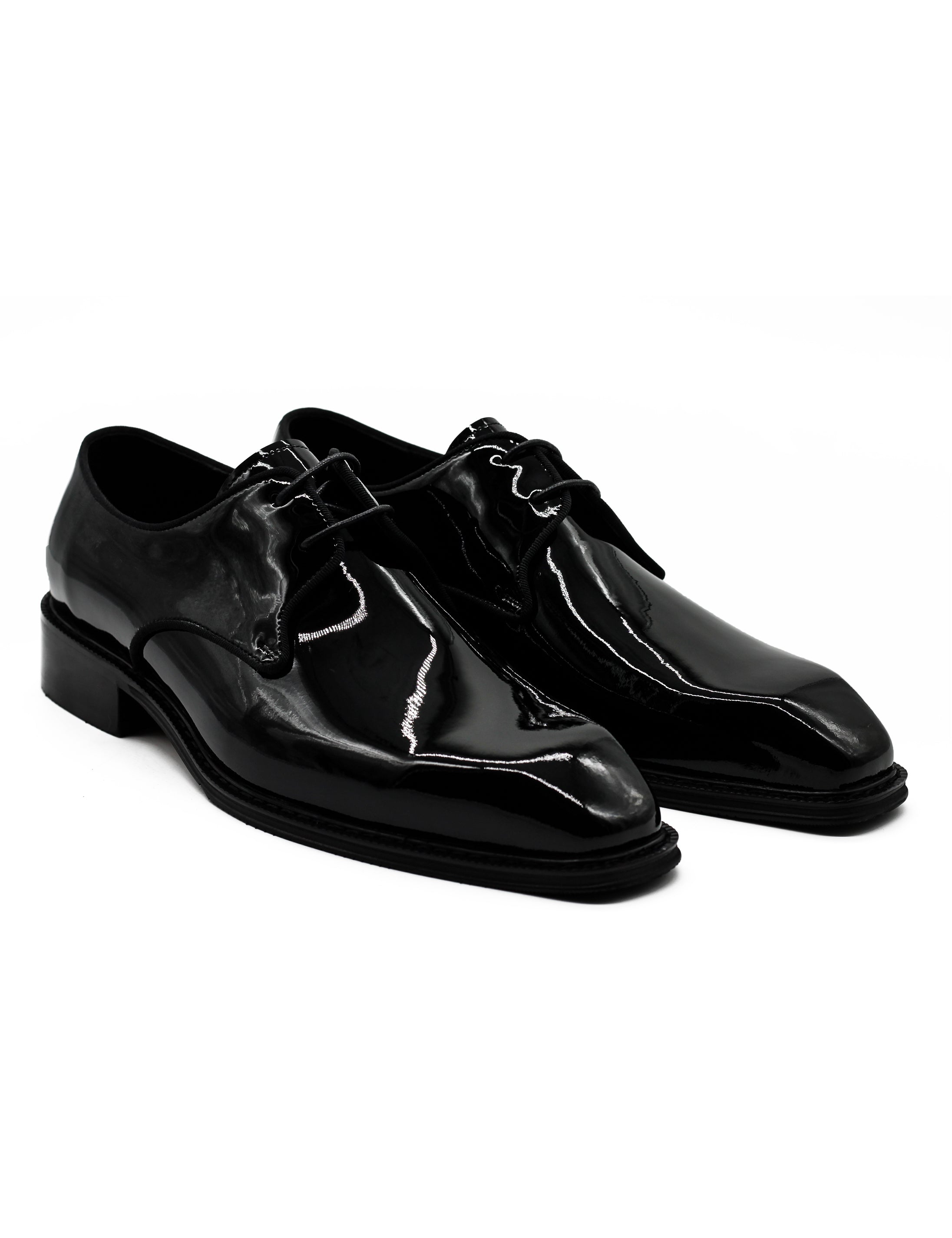 Whole cut Dress Shoes in Black Patent Leather