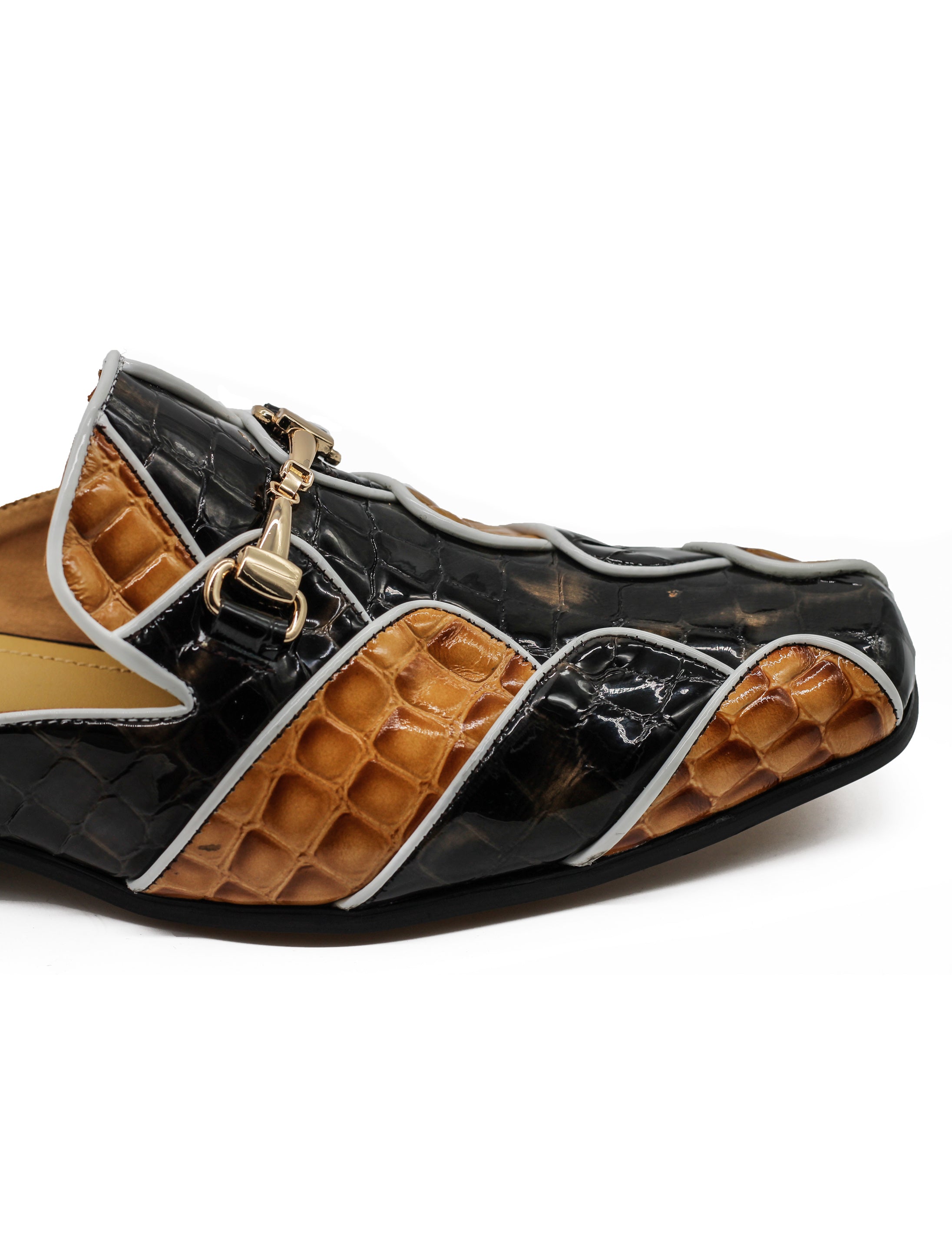 High Shine Real Leather Half Shoes Black Beige Printed