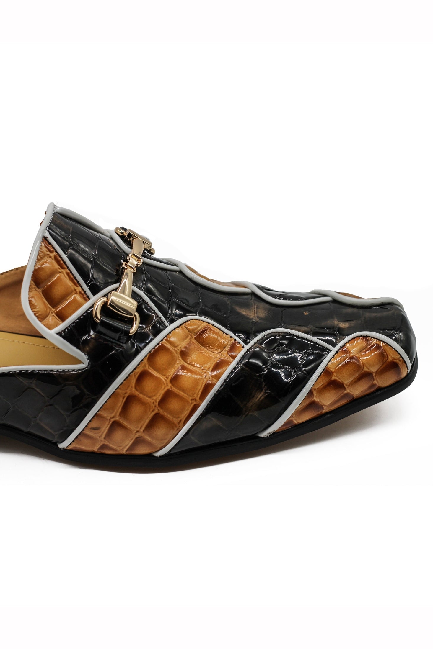 High Shine Real Leather Half Shoes Black Beige Printed