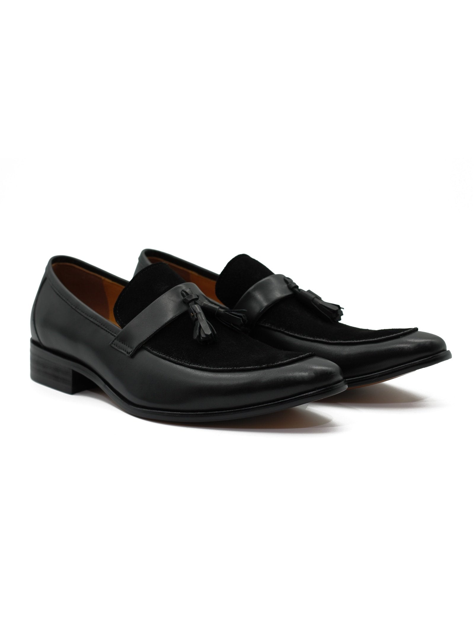 BLACK LEATHER & SUEDE TASSEL LOAFER