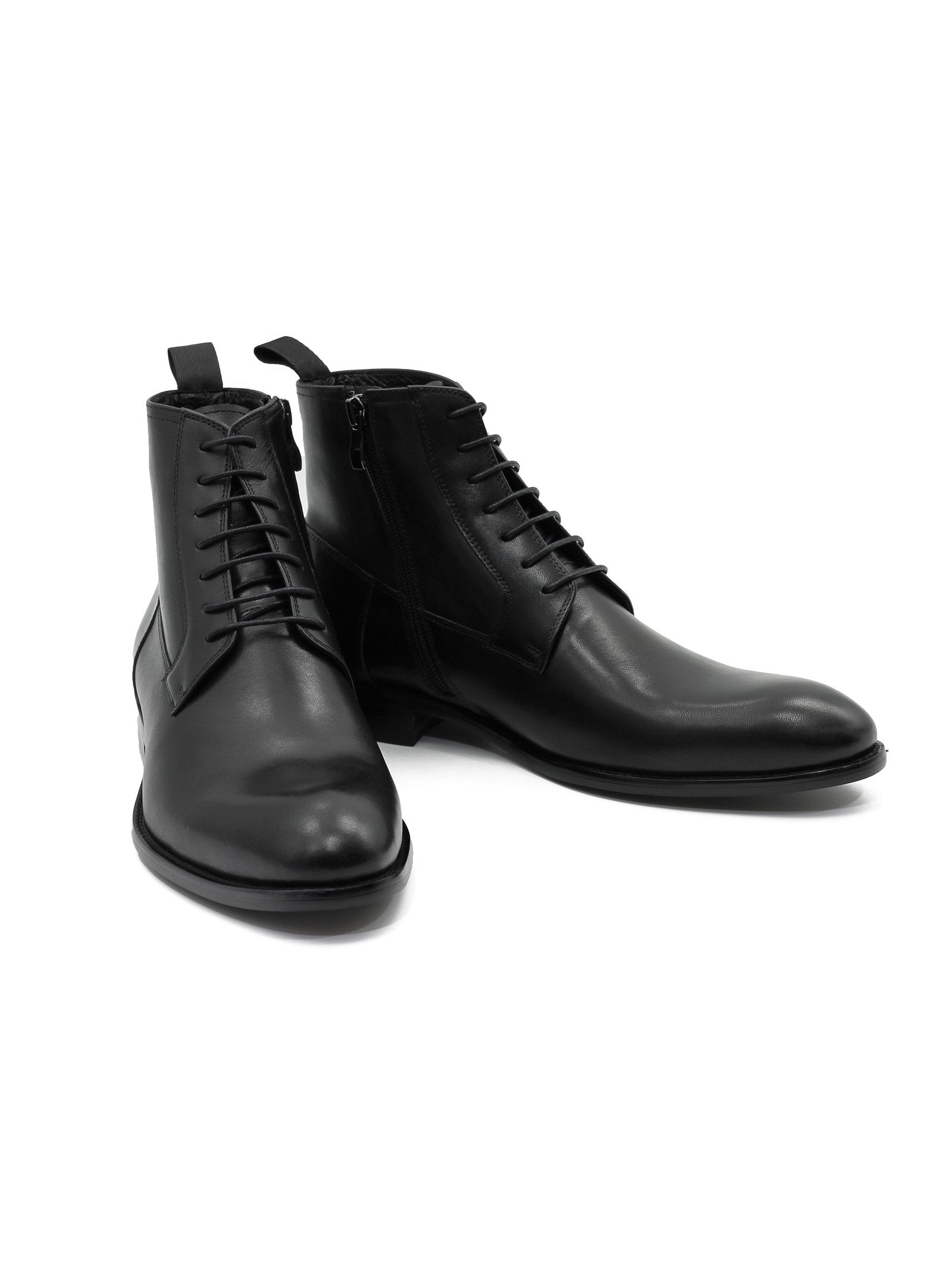 BLACK LEATHER ANKLE DERBY BOOTS