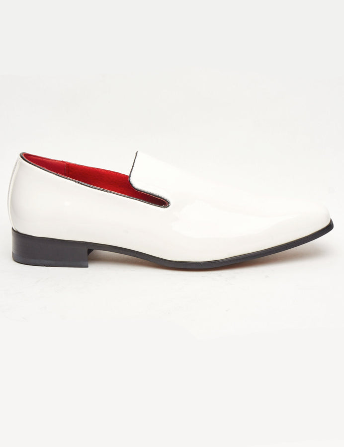 WHITE SHINY FAUX LEATHER LOAFERS