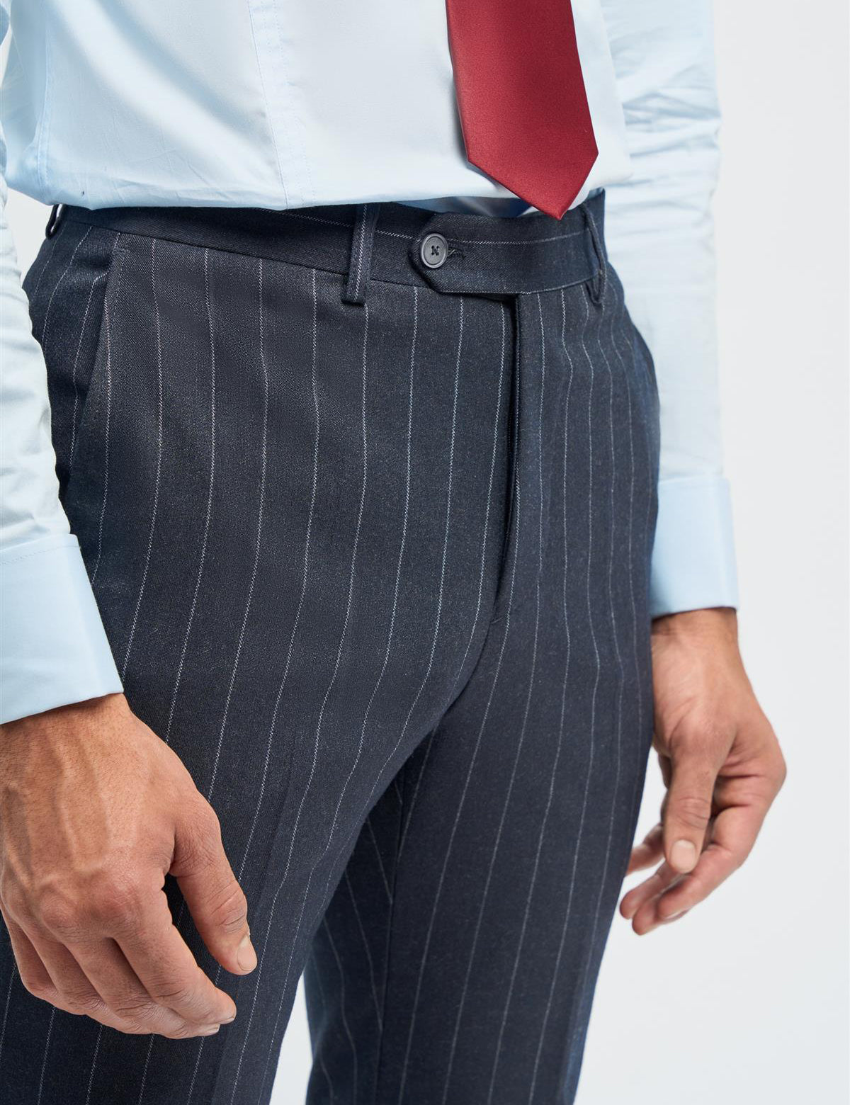 INVINCIBLE – NAVY 3 PIECE PINSTRIPE SUIT TAILORED FIT CAVANI