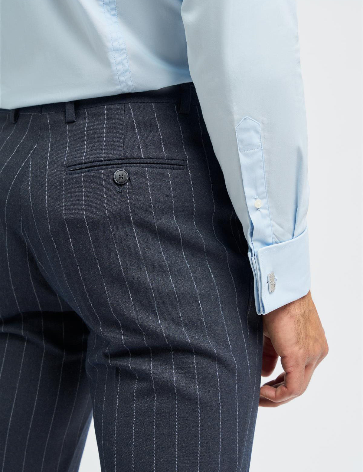 INVINCIBLE – NAVY 3 PIECE PINSTRIPE SUIT TAILORED FIT CAVANI