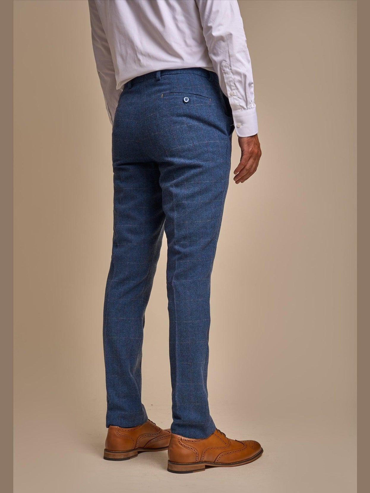 MENS CARNEGI NAVY TWEED THREE PIECE SUIT CAVANI