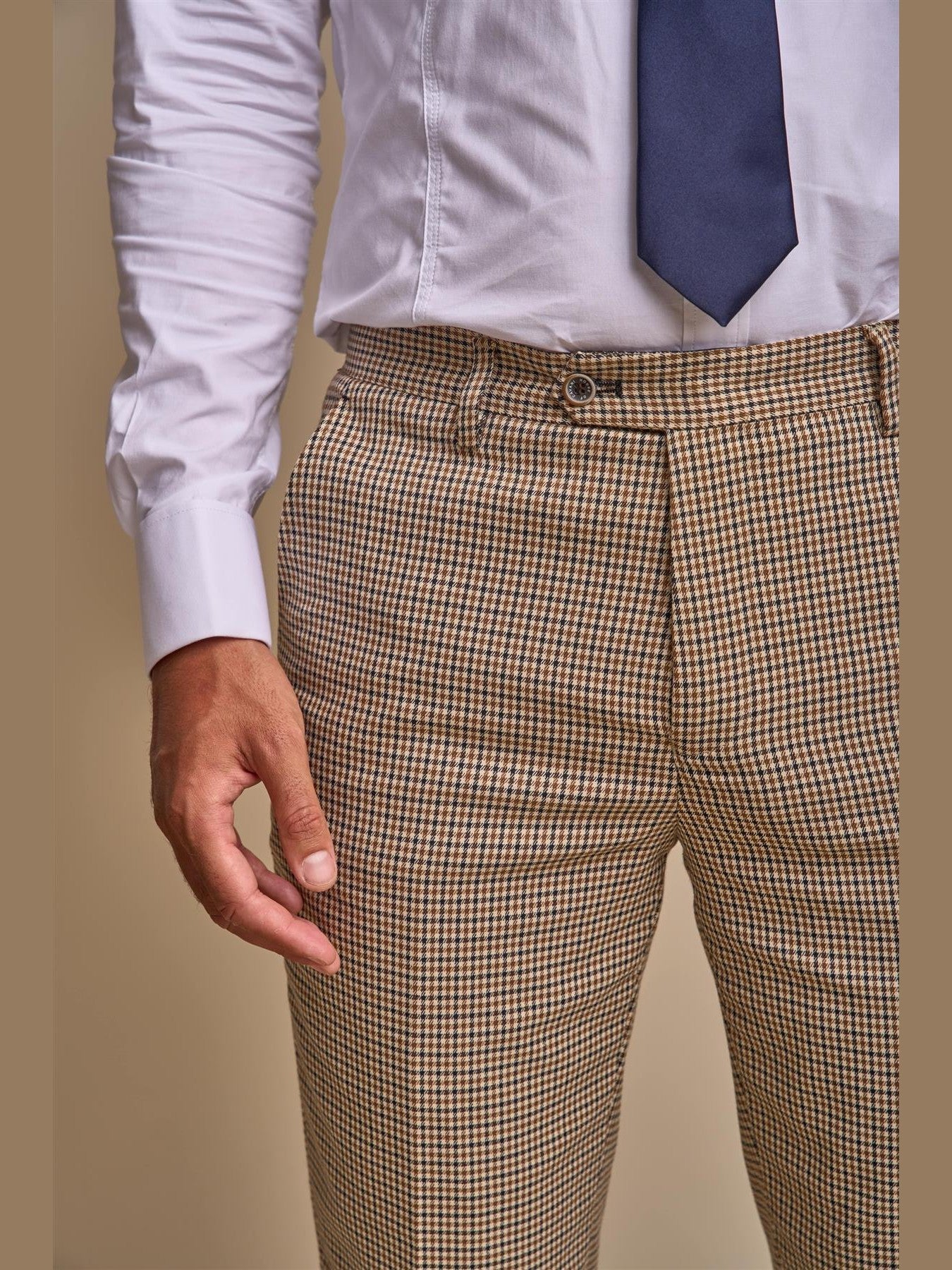 MENS ELWOOD HOUNDSTOOTH TAN THREE PIECE SUIT CAVANI