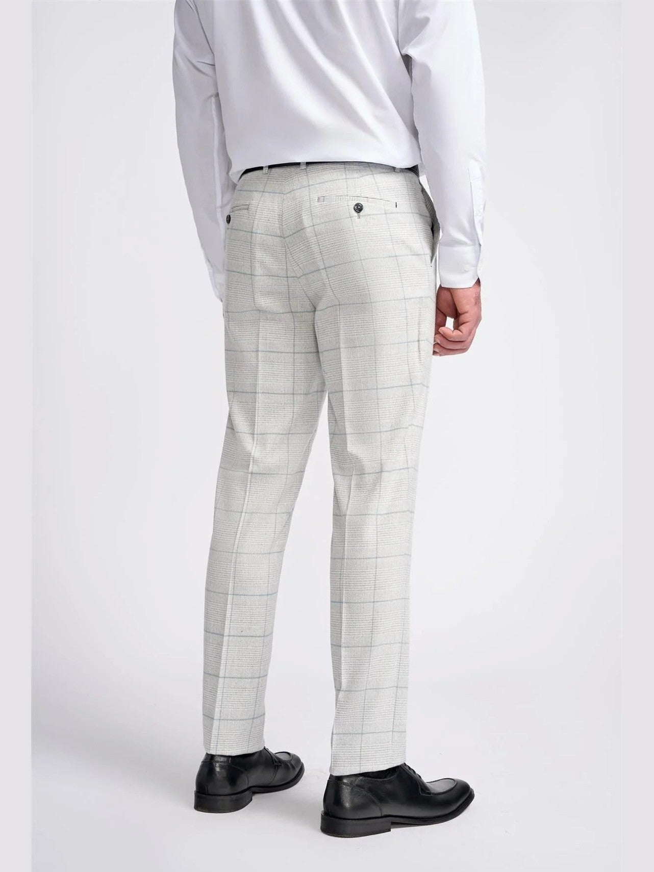 RADHIKA MENS SLIM FIT WHITE THREE PIECE SUIT CAVANI