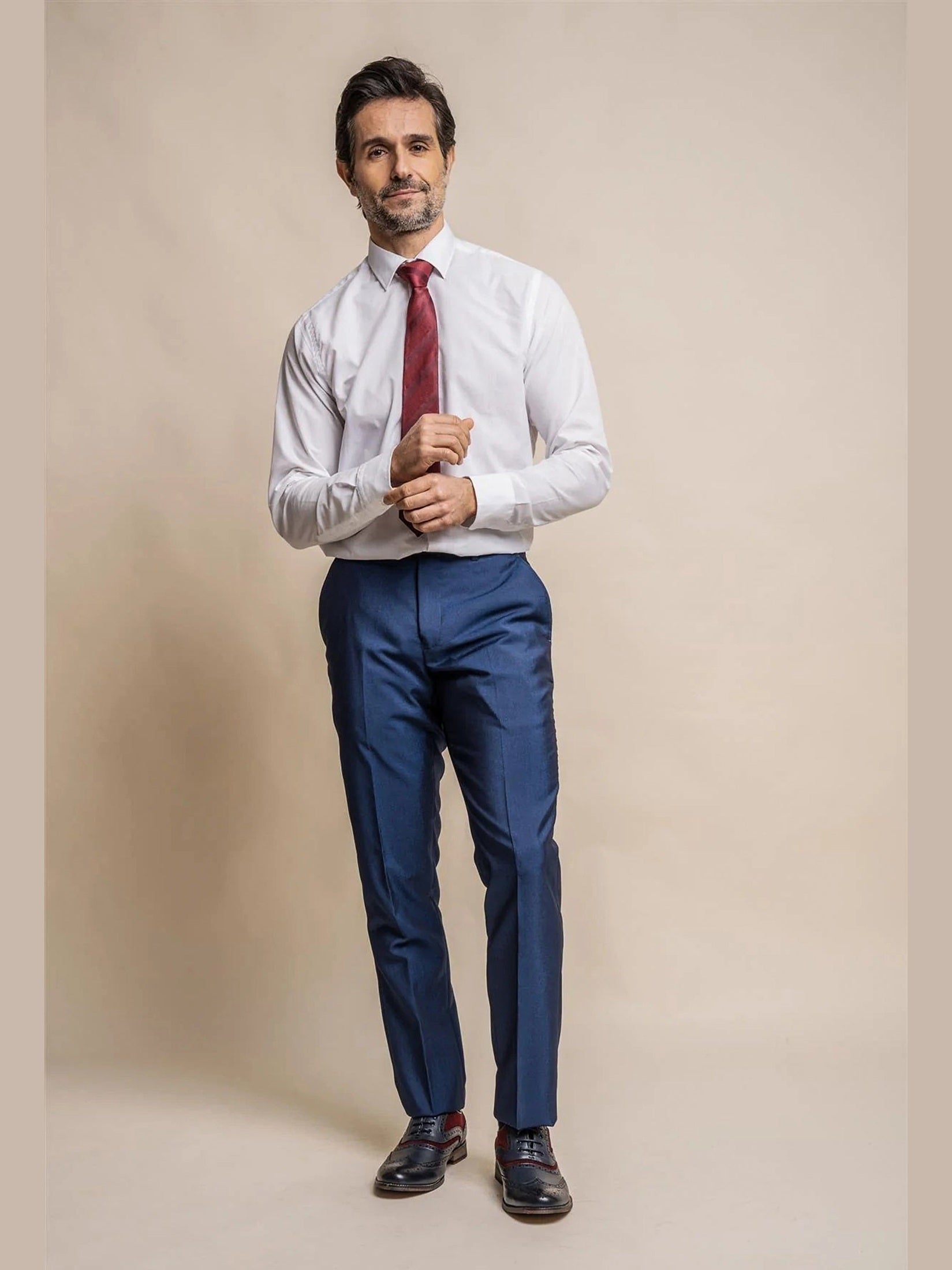 MENS FORD NAVY REGULAR THREE PIECE SUIT CAVANI