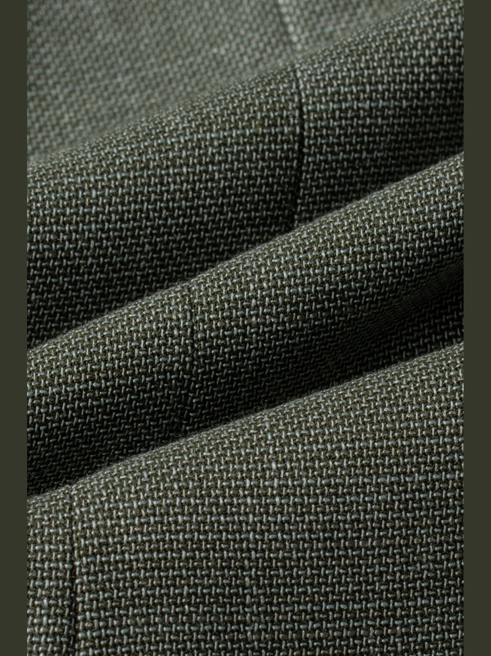 MIAMI – TAILORED FIT LINEN BLEND SAGE GREEN 3 PIECE SUIT CAVANI