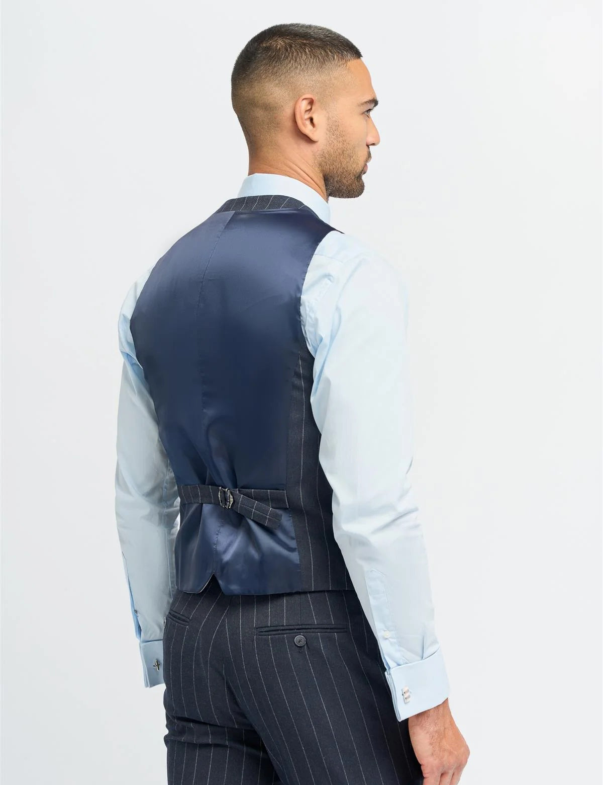 INVINCIBLE – NAVY 3 PIECE PINSTRIPE SUIT TAILORED FIT CAVANI