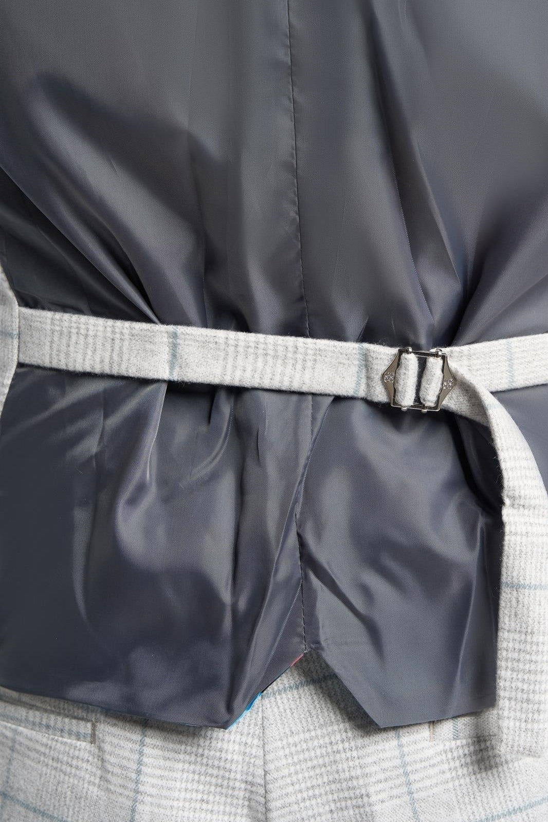 RADHIKA MENS SLIM FIT WHITE THREE PIECE SUIT CAVANI