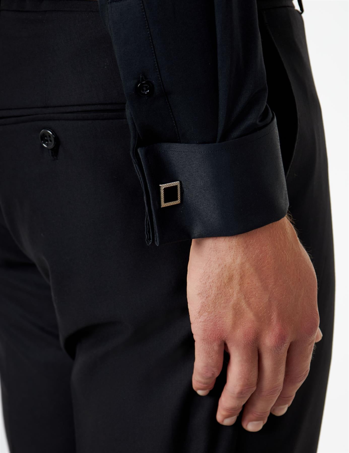 CLASSIC BLACK DOUBLE CUFF SHIRT
