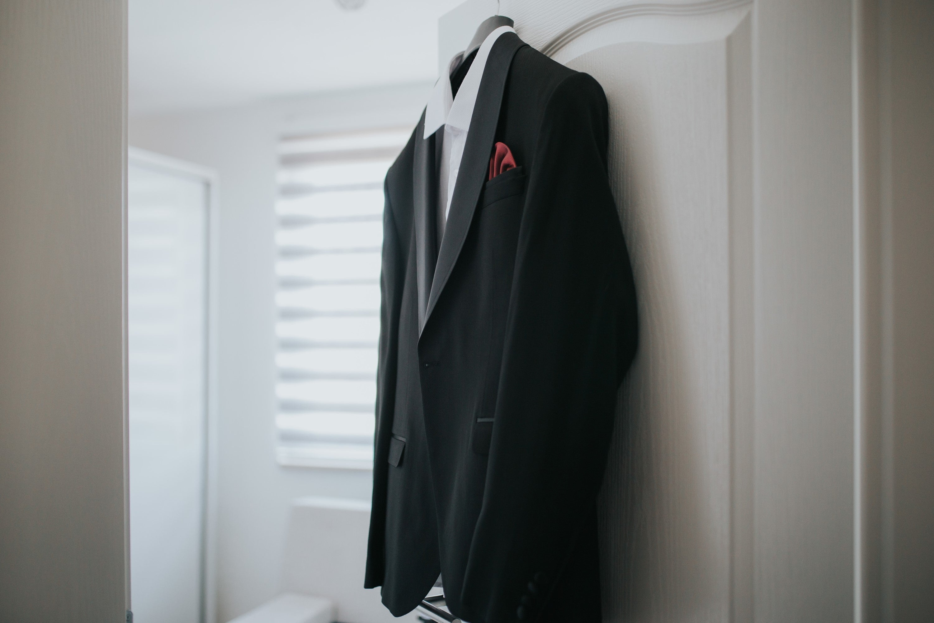 How to Correctly Store your Suit
