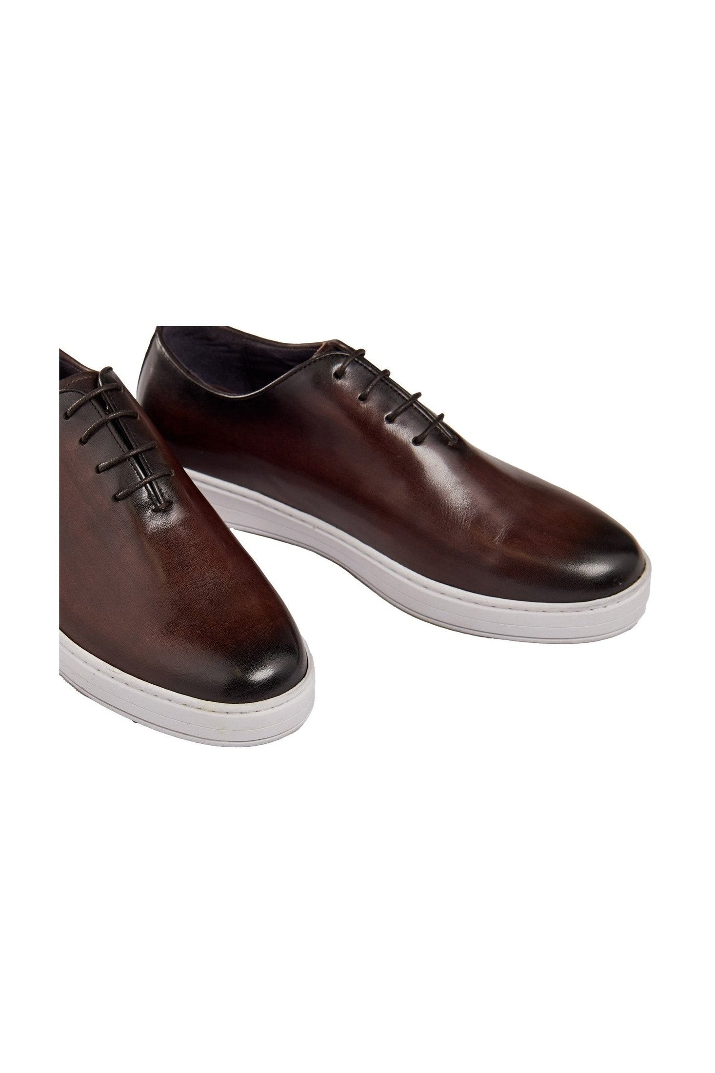 CASUAL LEATHER SNEAKERS IN BROWN