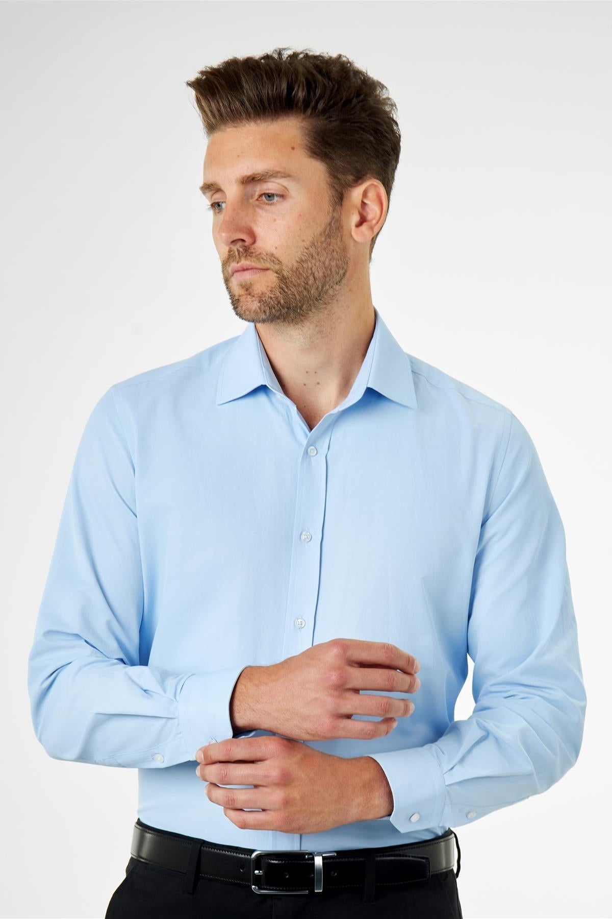 CLASSIC BLUE SINGLE CUFF TAILORED FIT SHIRT